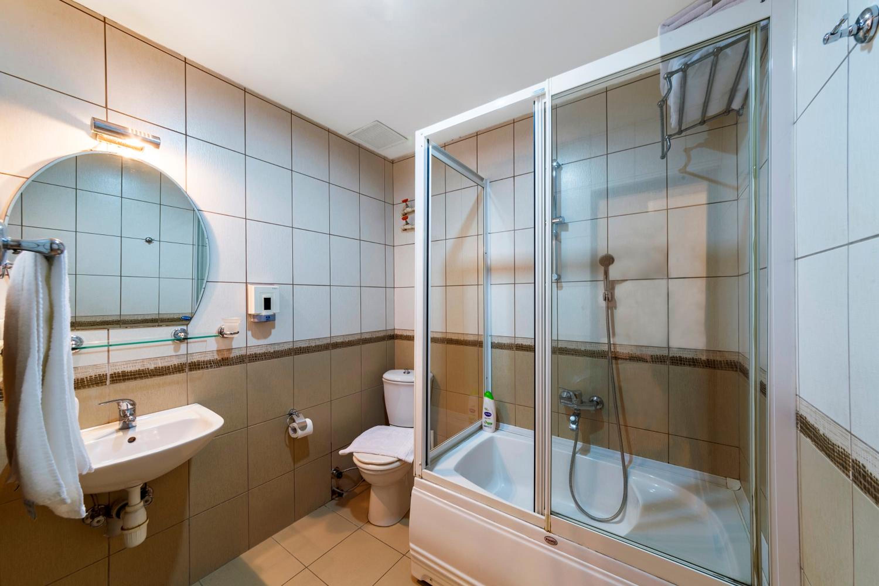 Triple Room photo 2