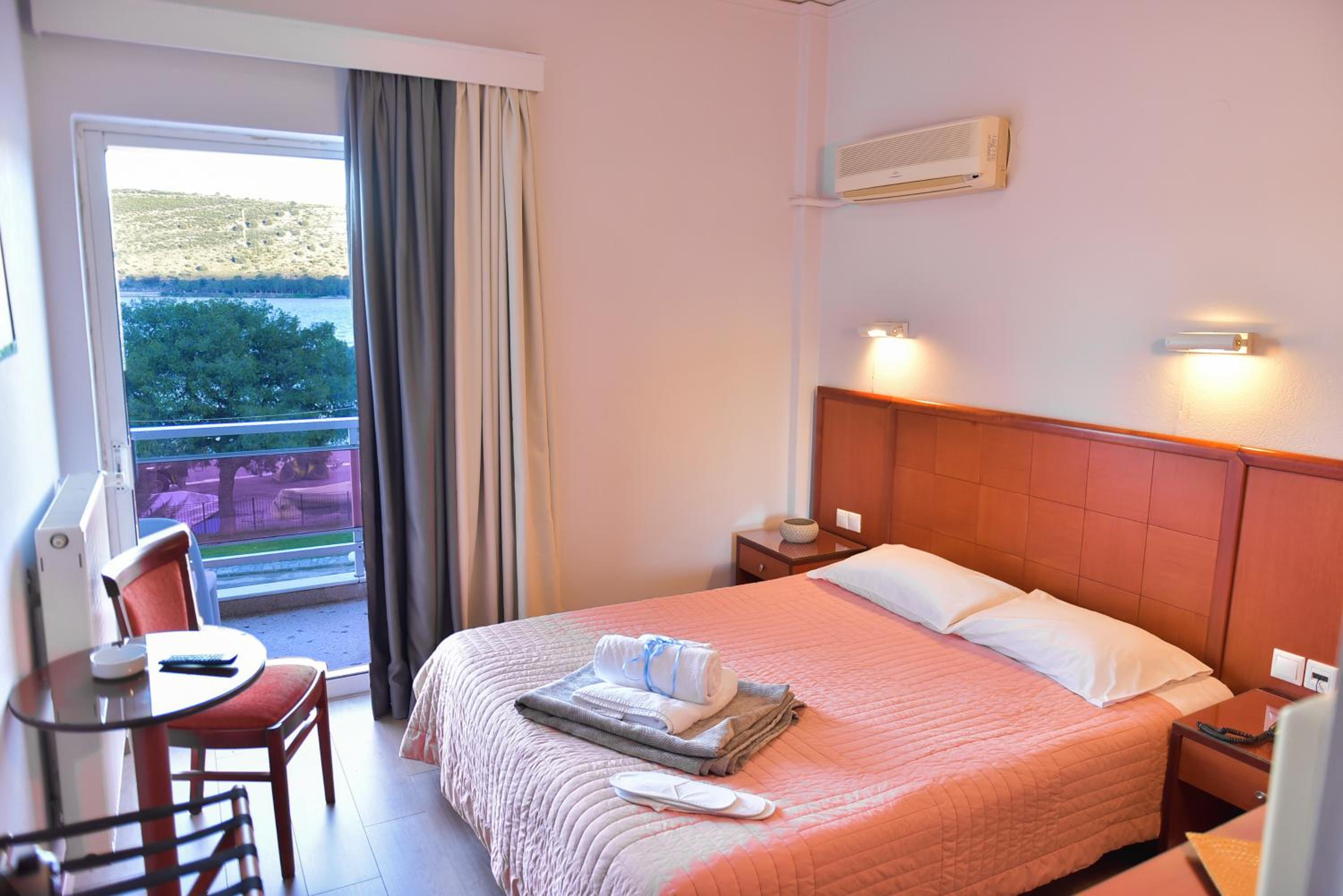 Standard Double or Twin Room with Sea View