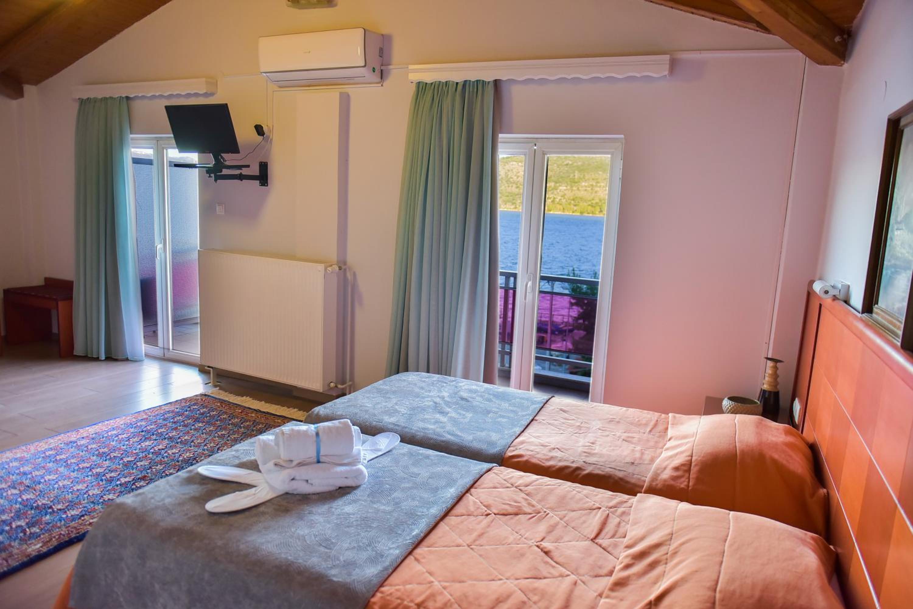 Triple Room photo 2