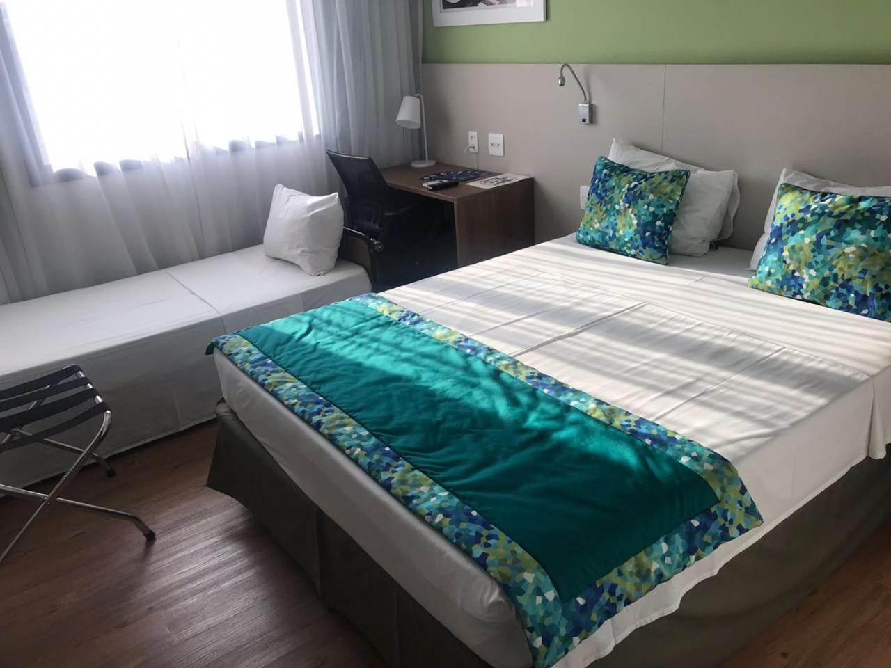 Deluxe Triple Room photo 2