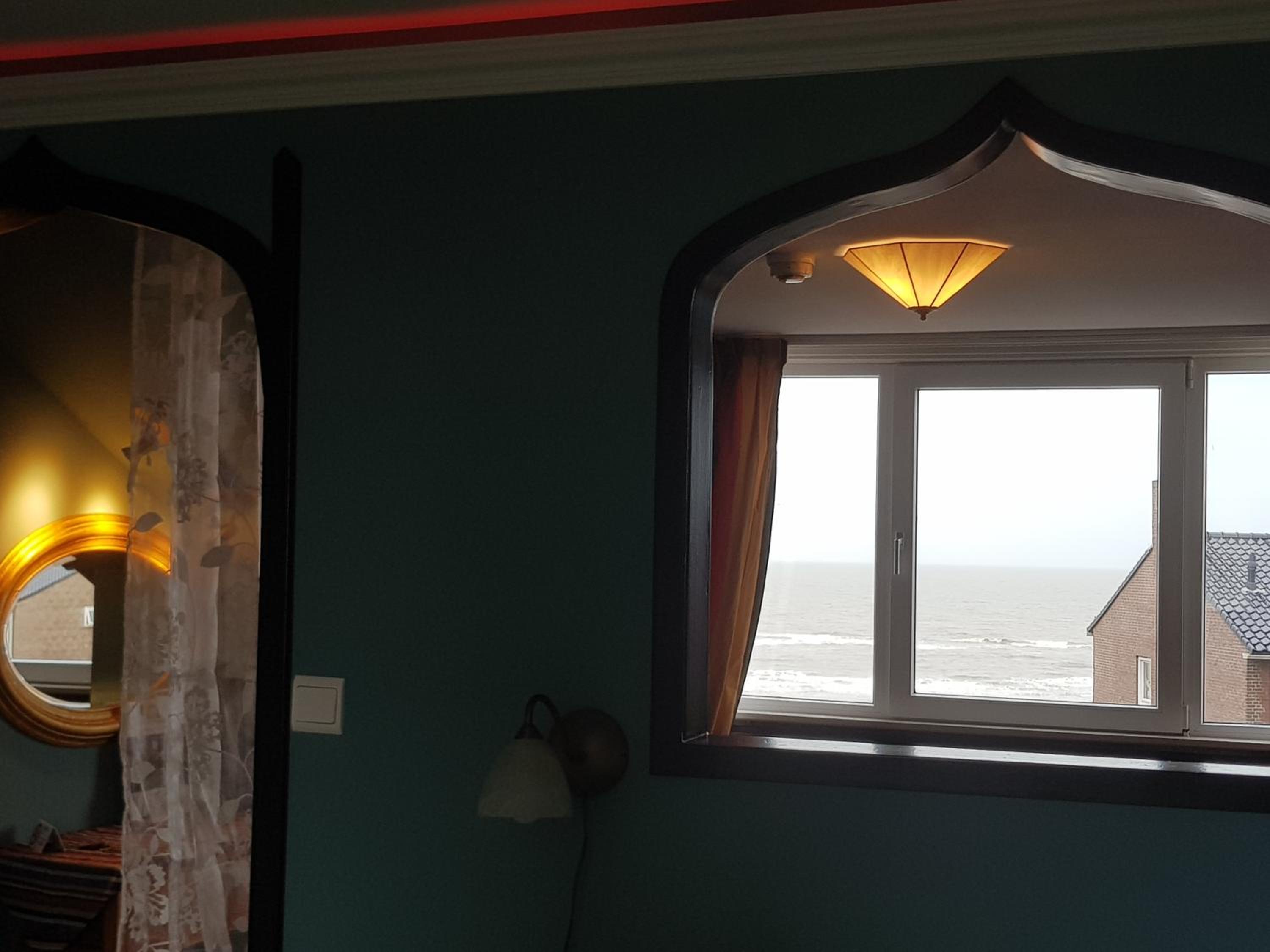 Junior Suite with Sea View photo 3