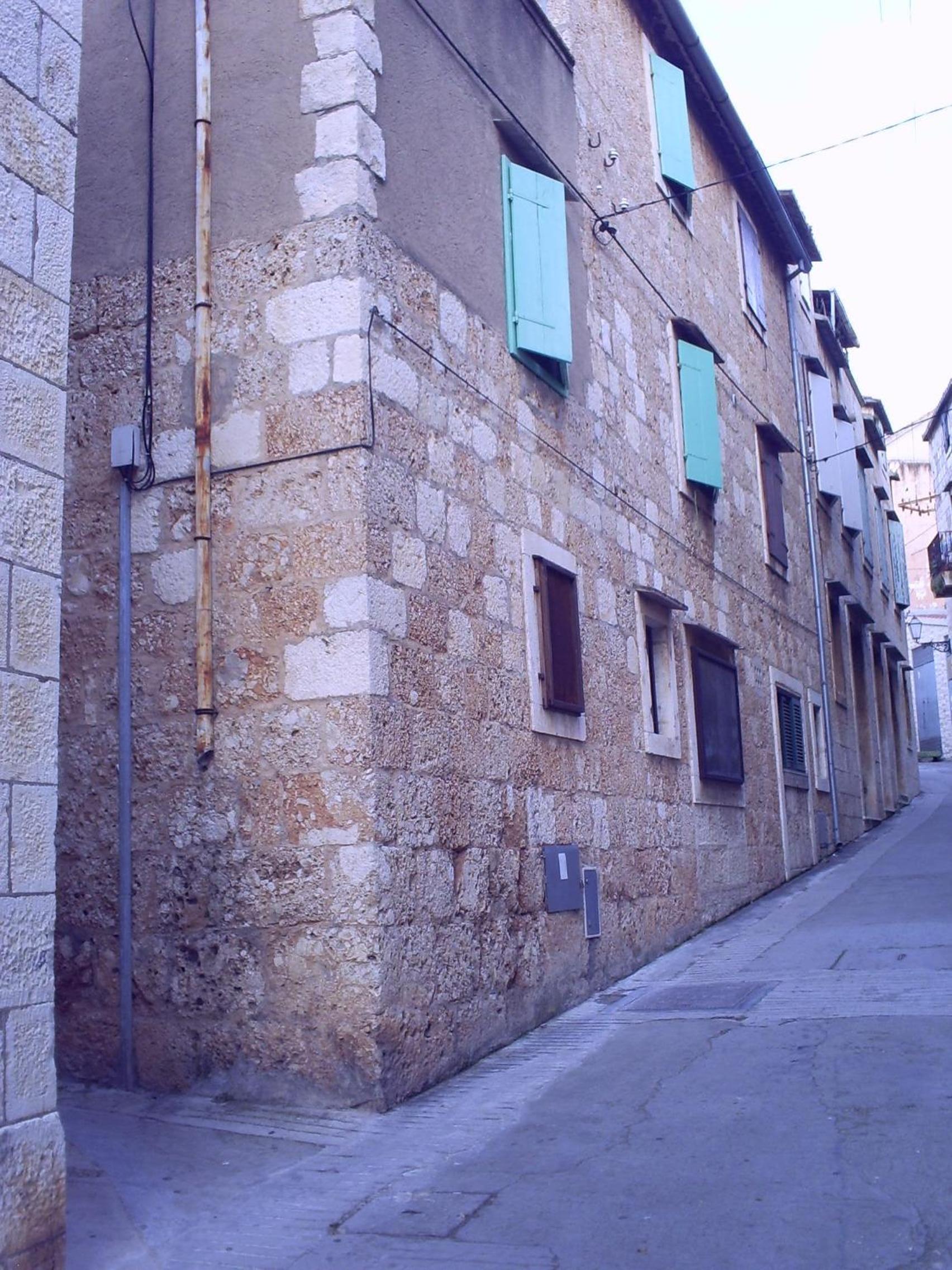 Apartment - Ground Floor photo 3