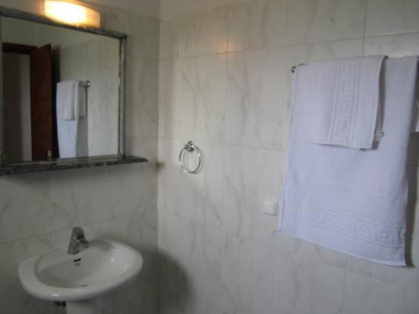 Studio Apartment - Photo 8