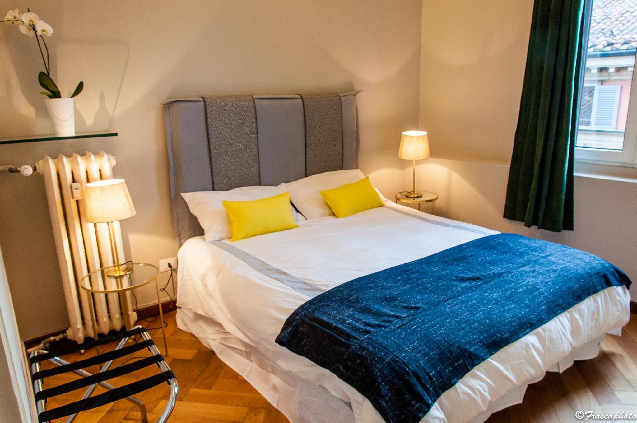 Deluxe Room - Photo 4