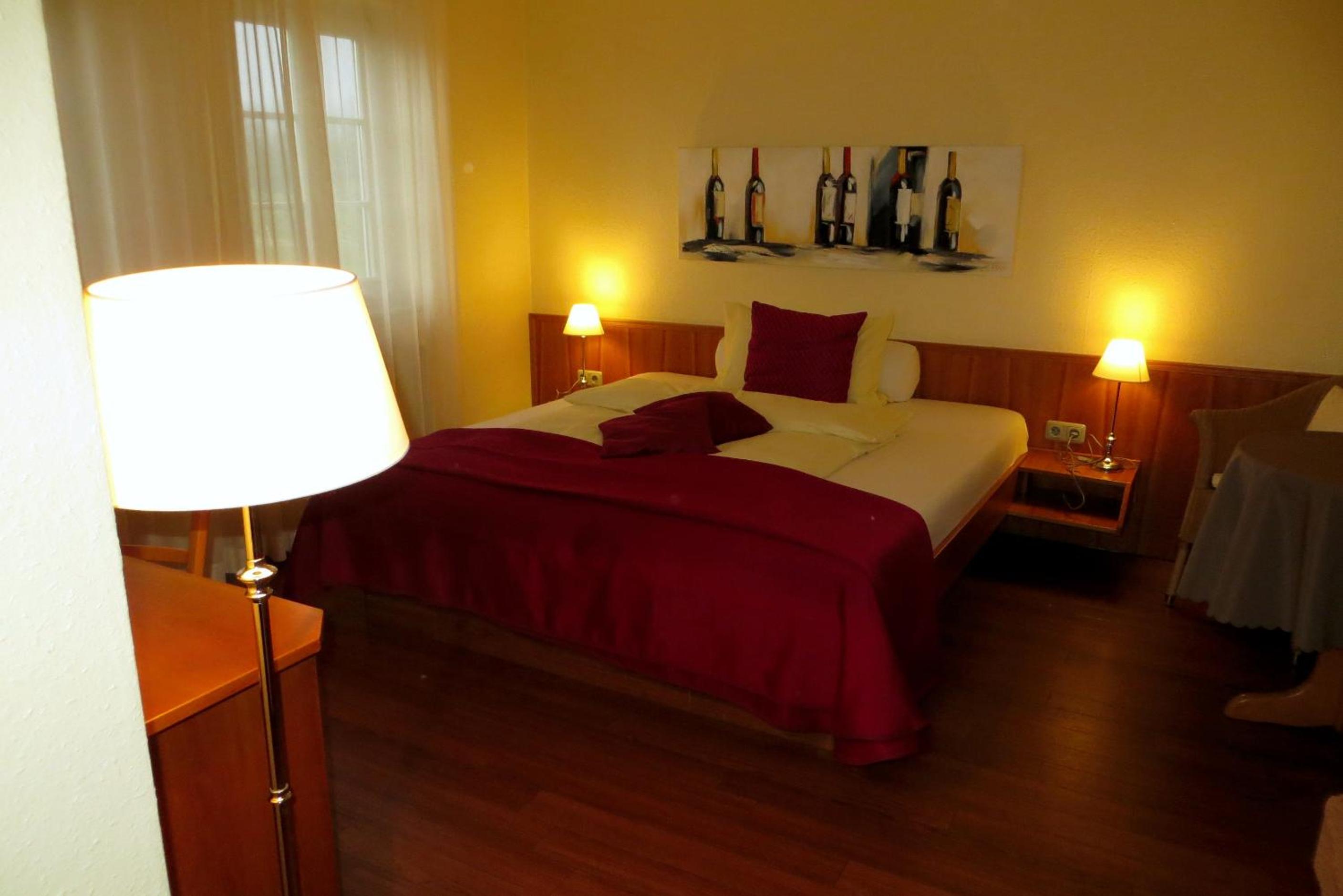 Double Room - Photo 2