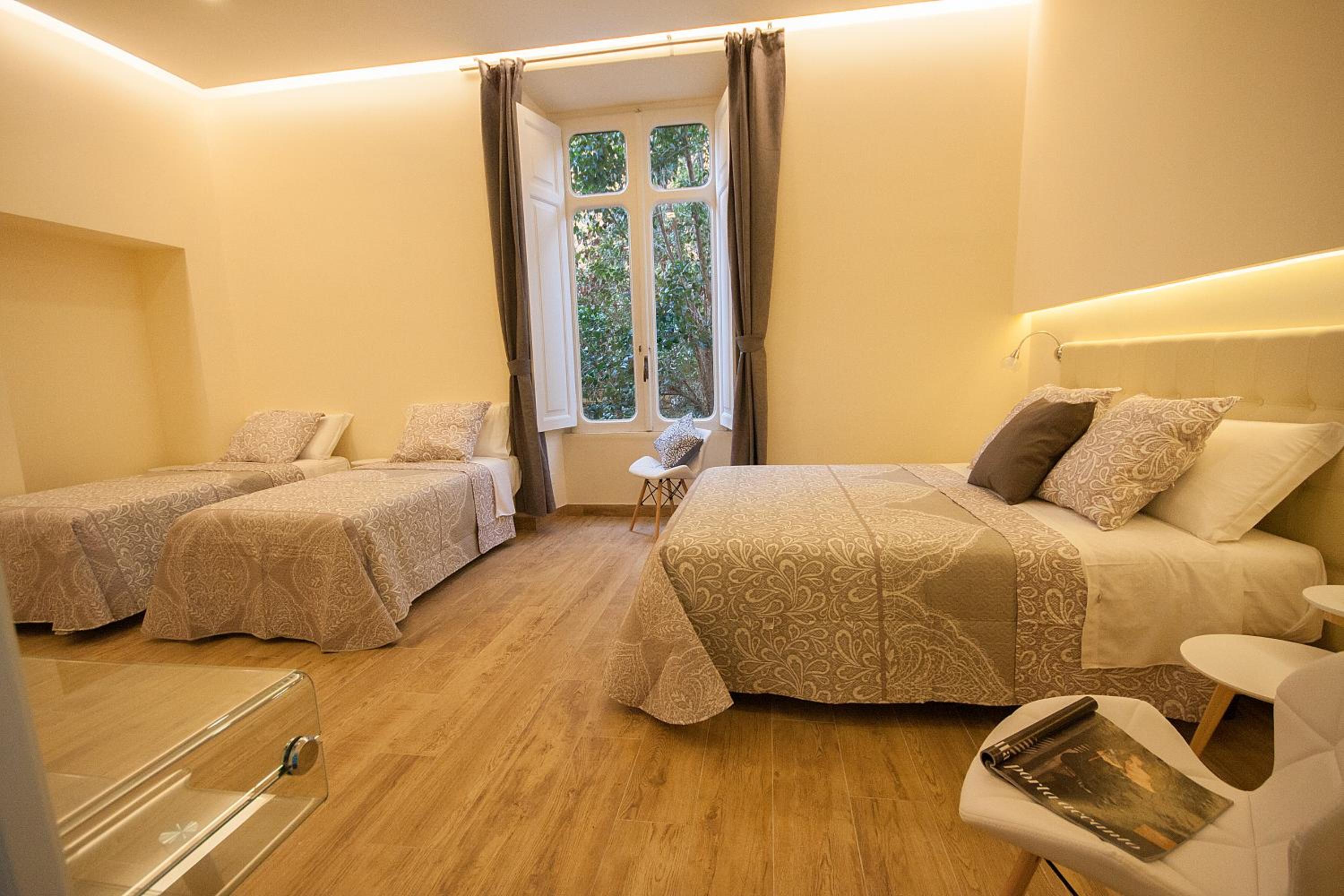 Deluxe Family Room photo 1