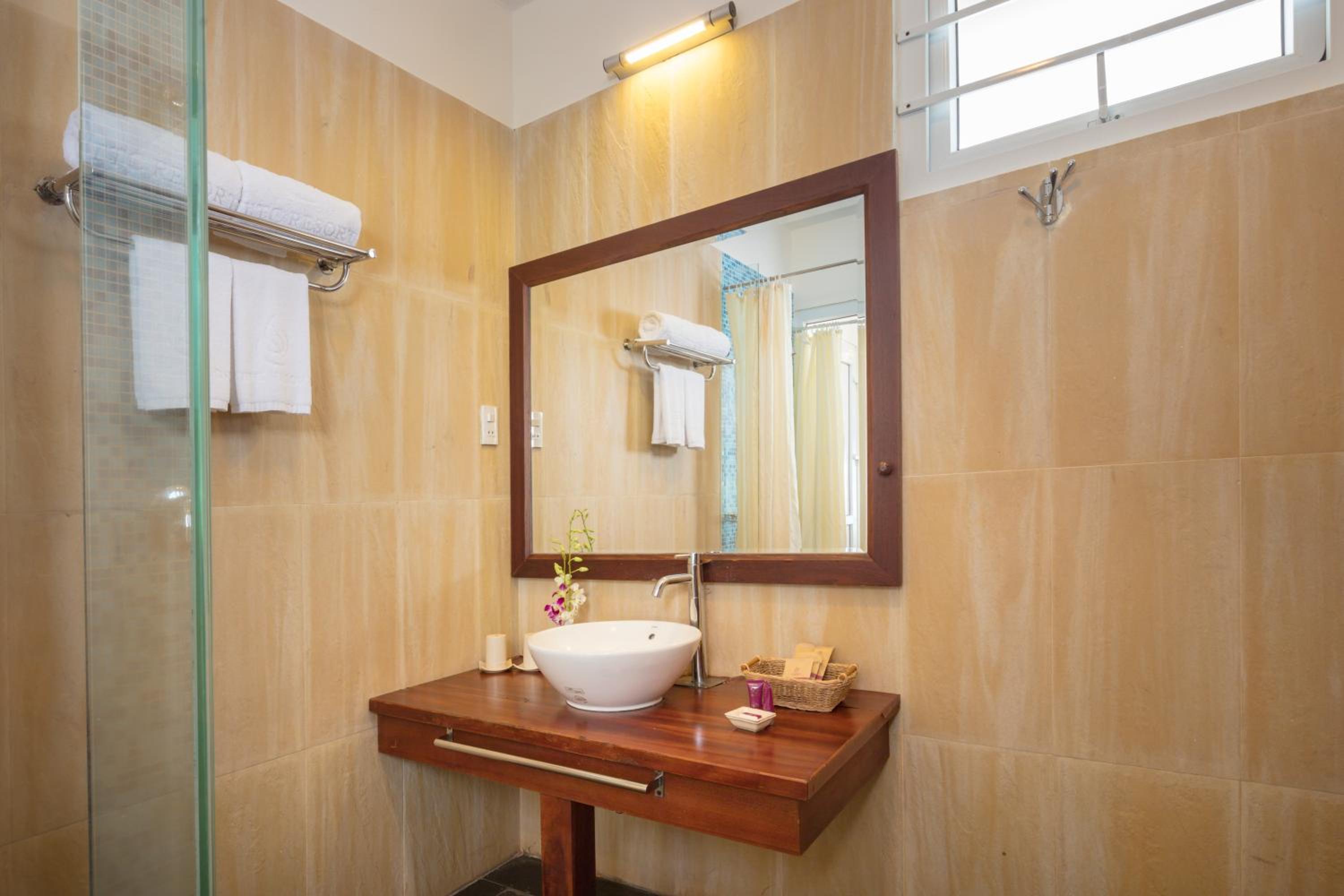 Bungalow with Sea View photo 3