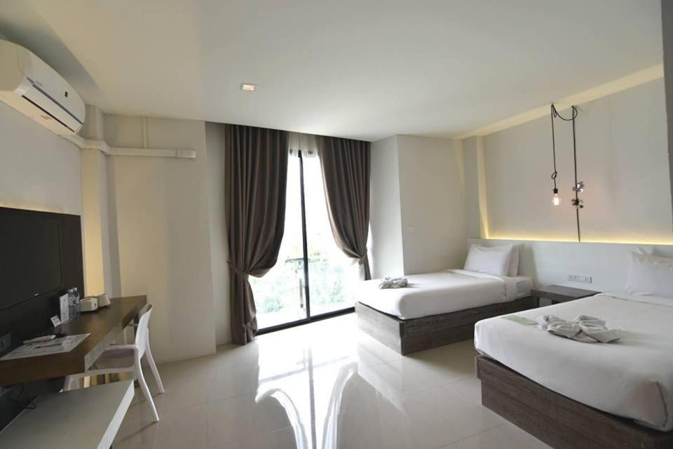 Superior Double Room with Two Double Beds