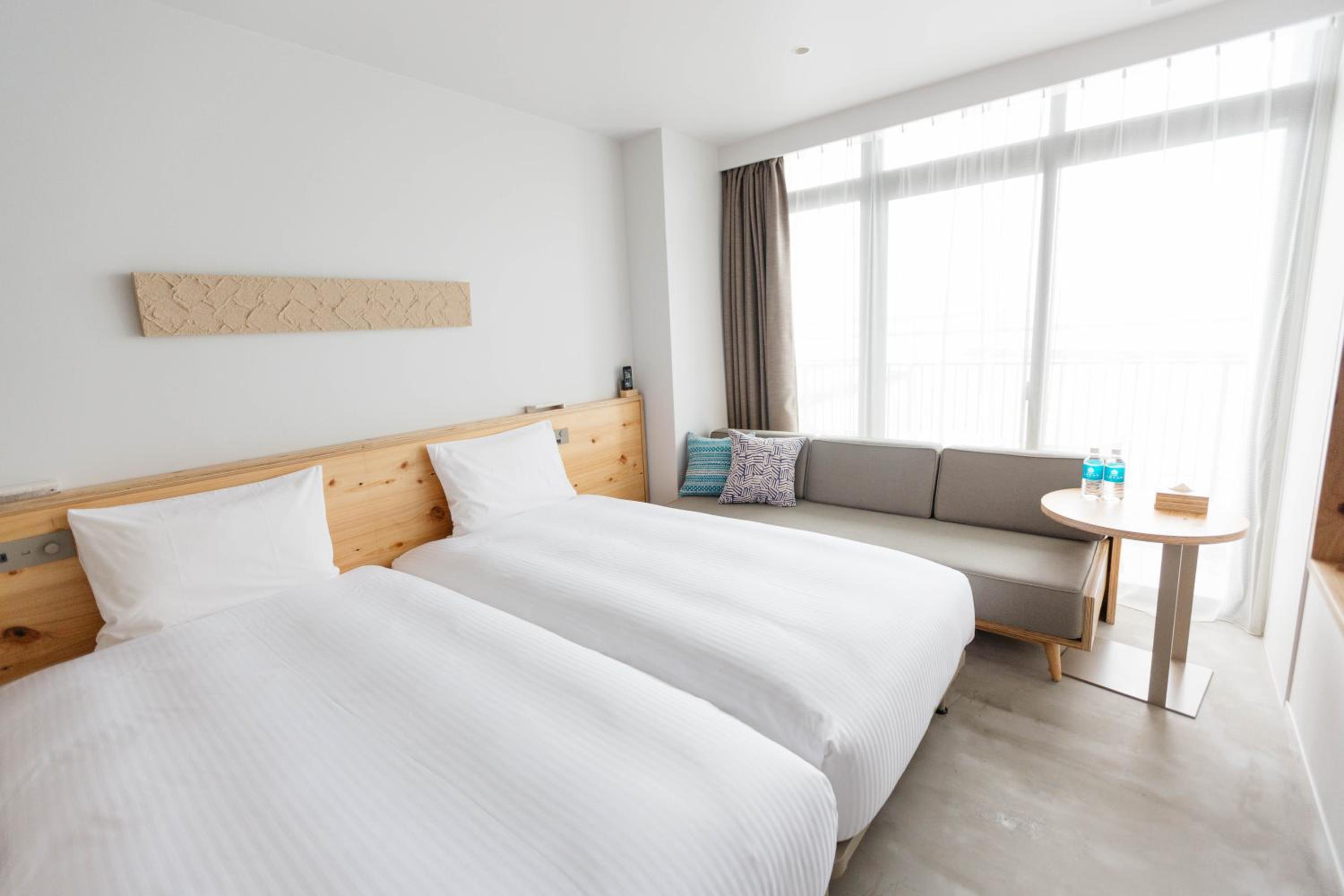 Standard Twin Room photo 3