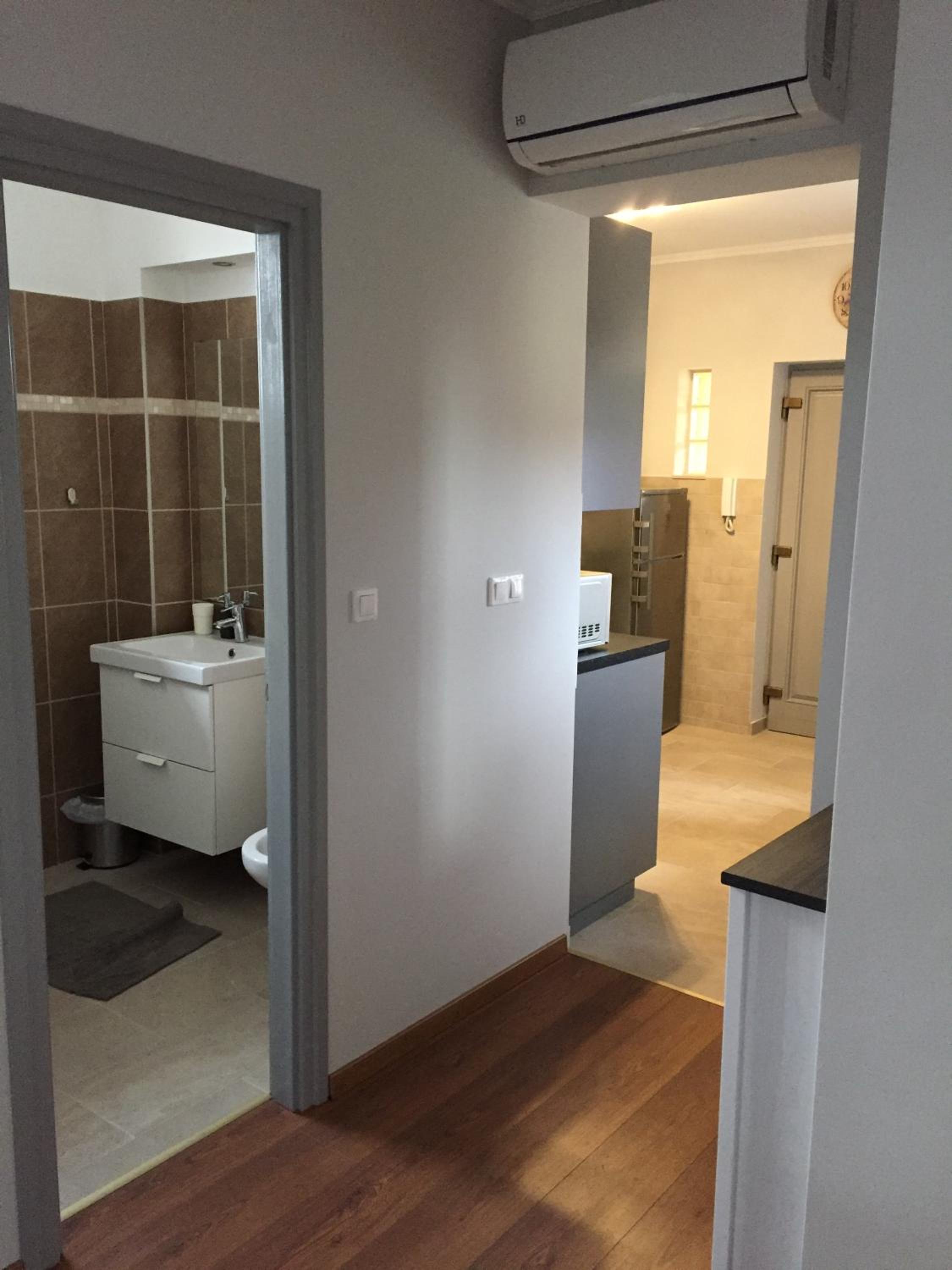 Apartment - Photo 34