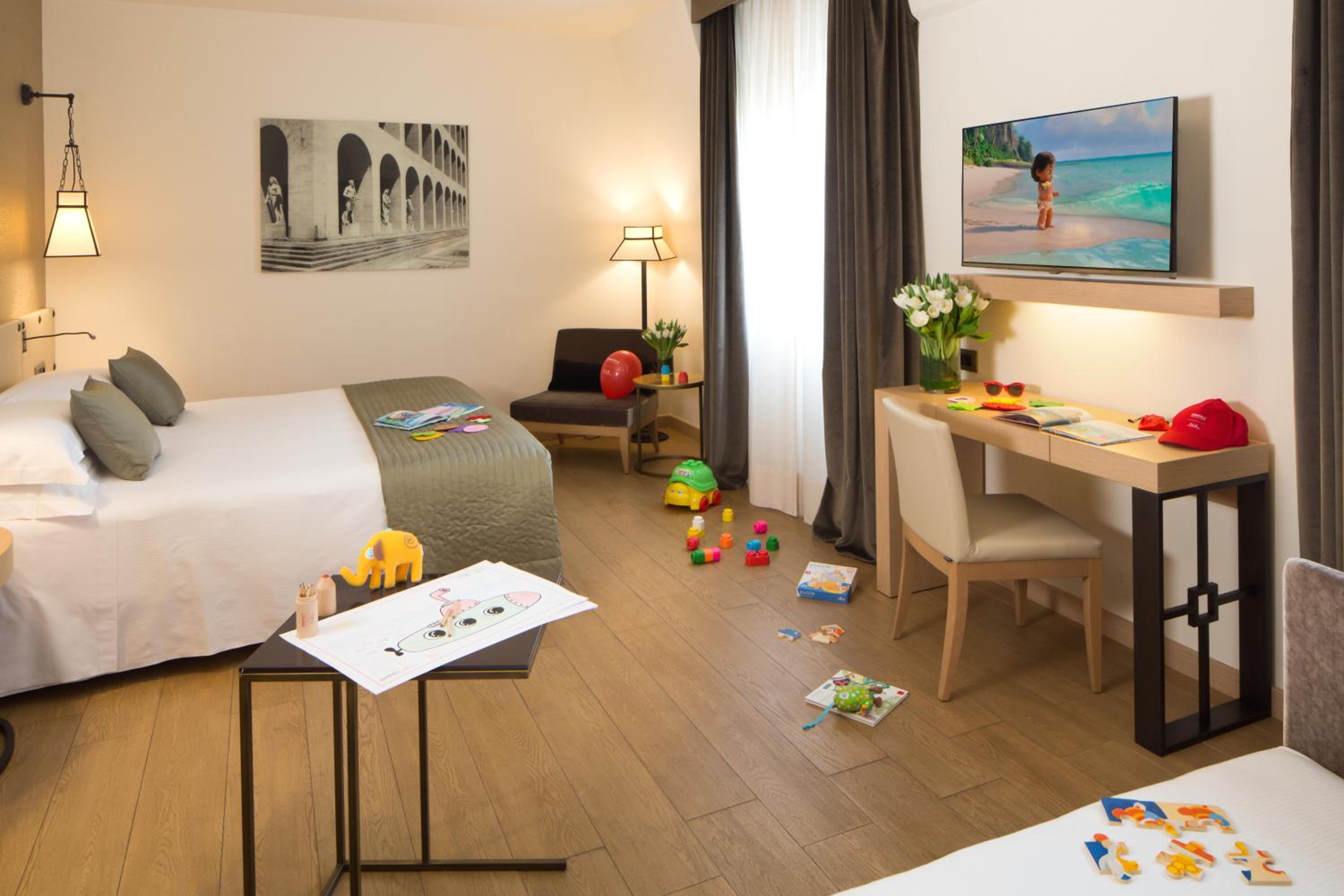 Two Connecting Double Rooms thumbnail 5