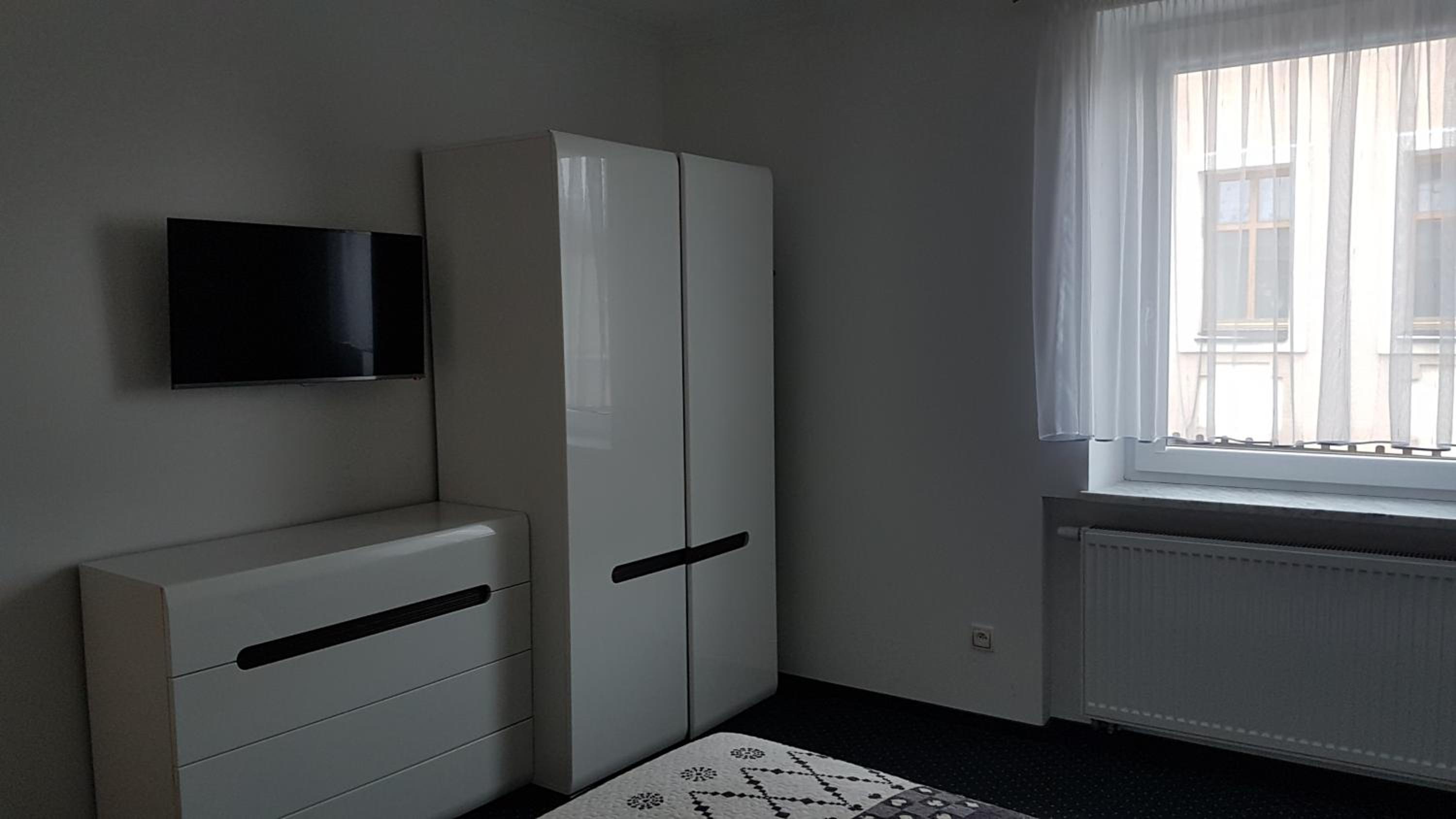 Apartment - Photo 3