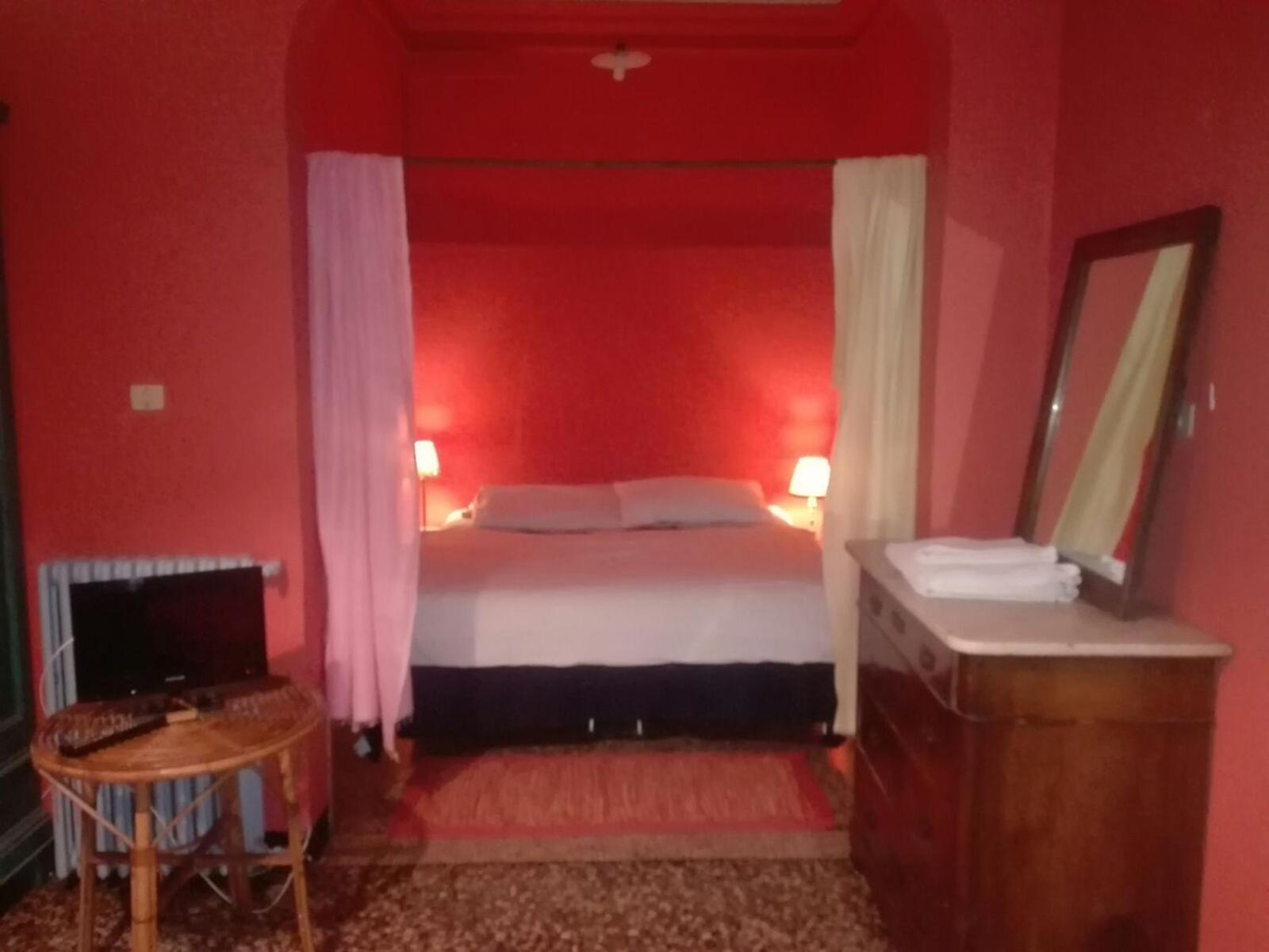 Double or Twin Room with Shared Bathroom