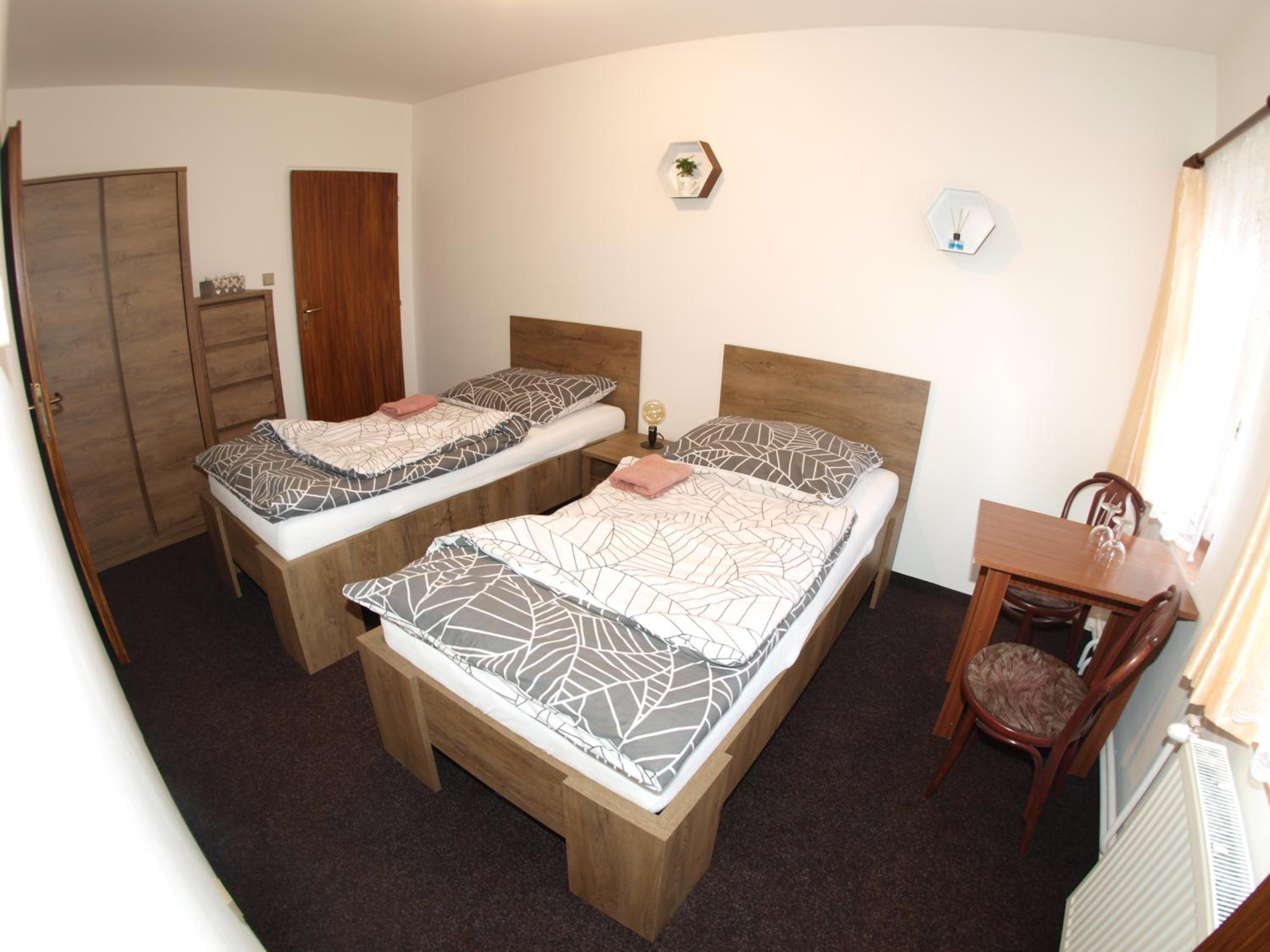 Twin Room with Shower photo 1