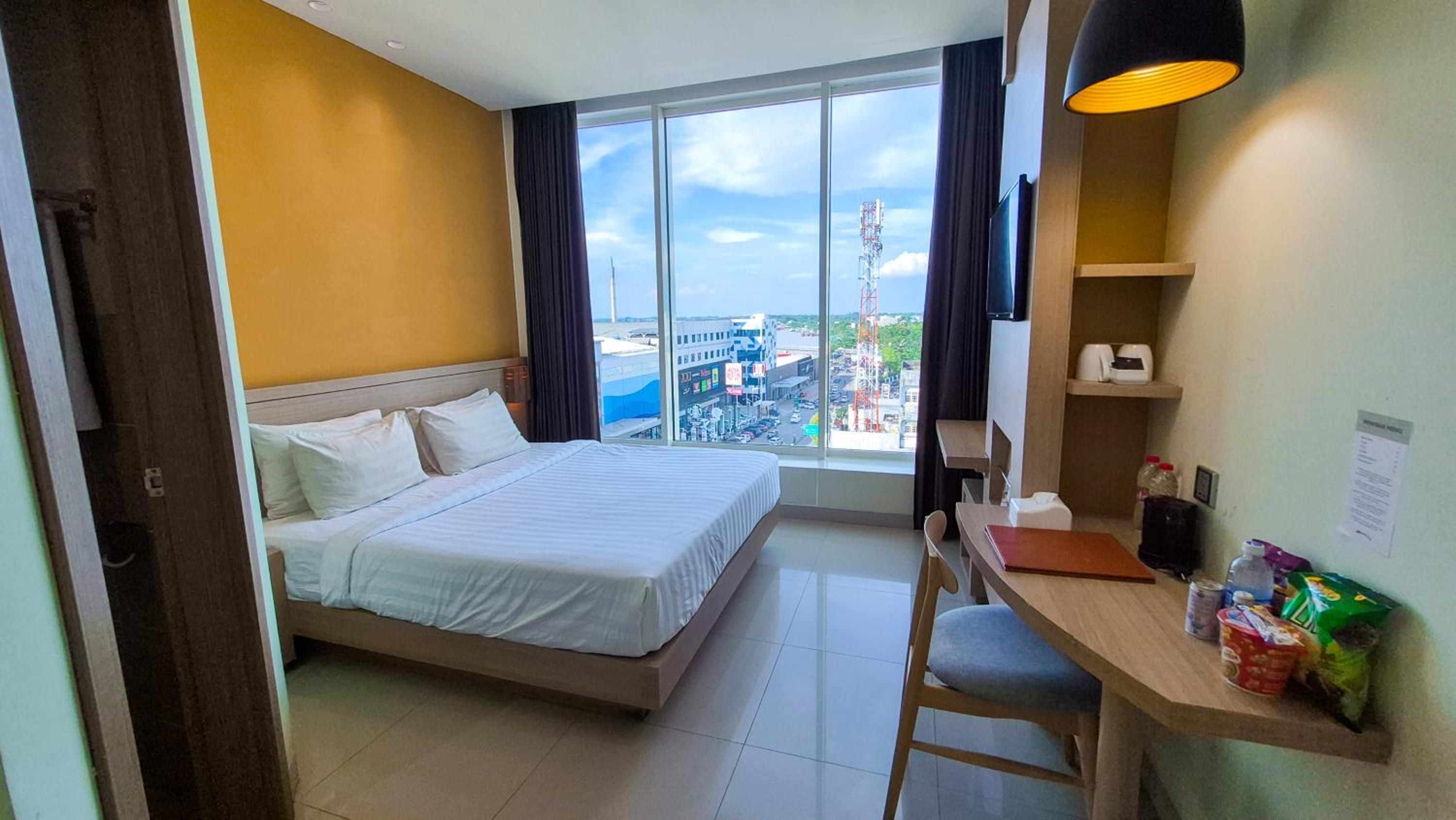 Superior King Room