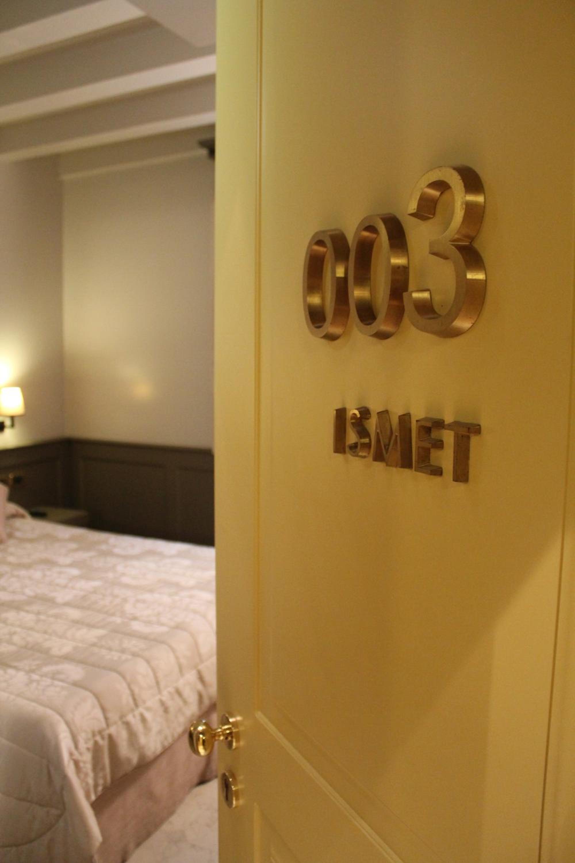 Available room