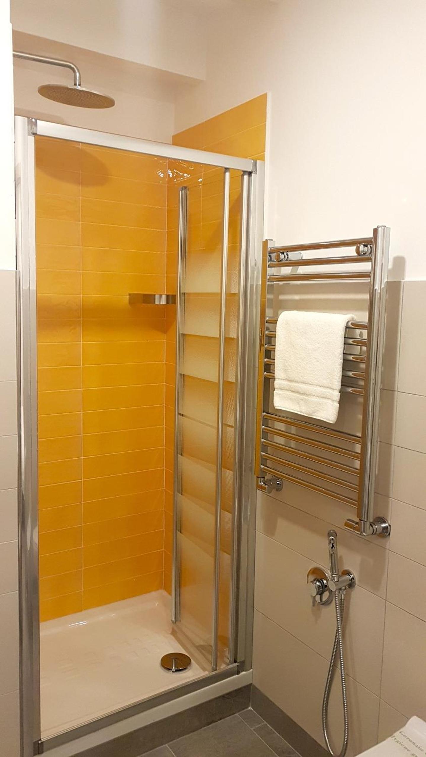 Double or Twin Room photo 2