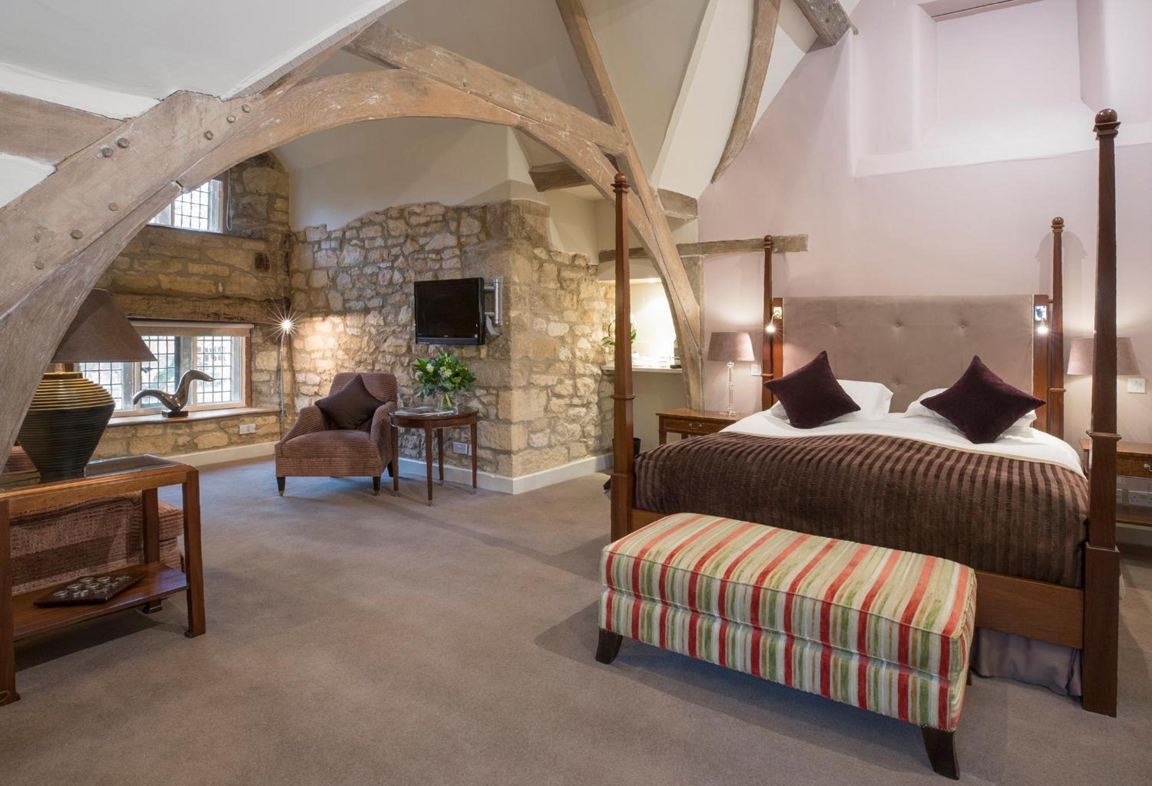 Suite with Spa Bath - Photo 4