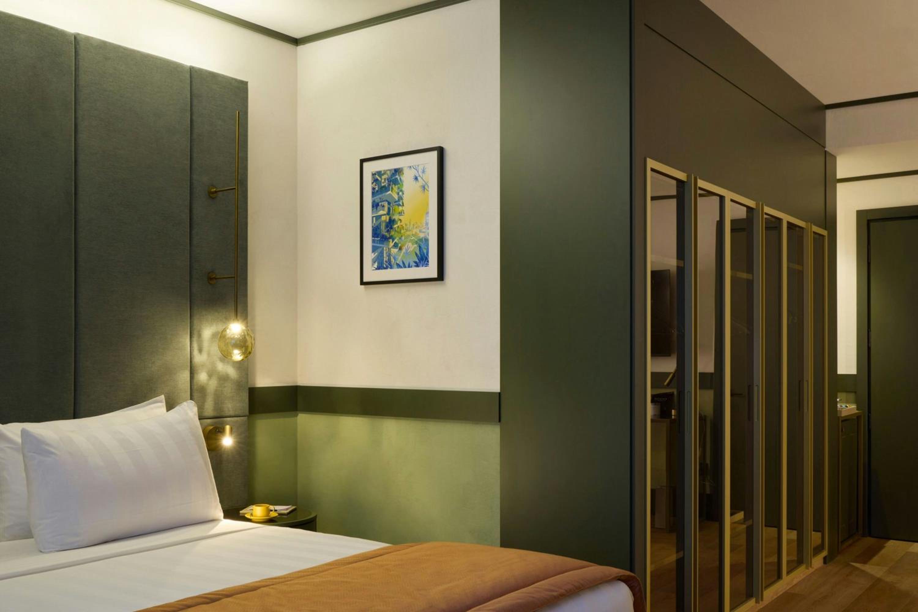 Executive King Room