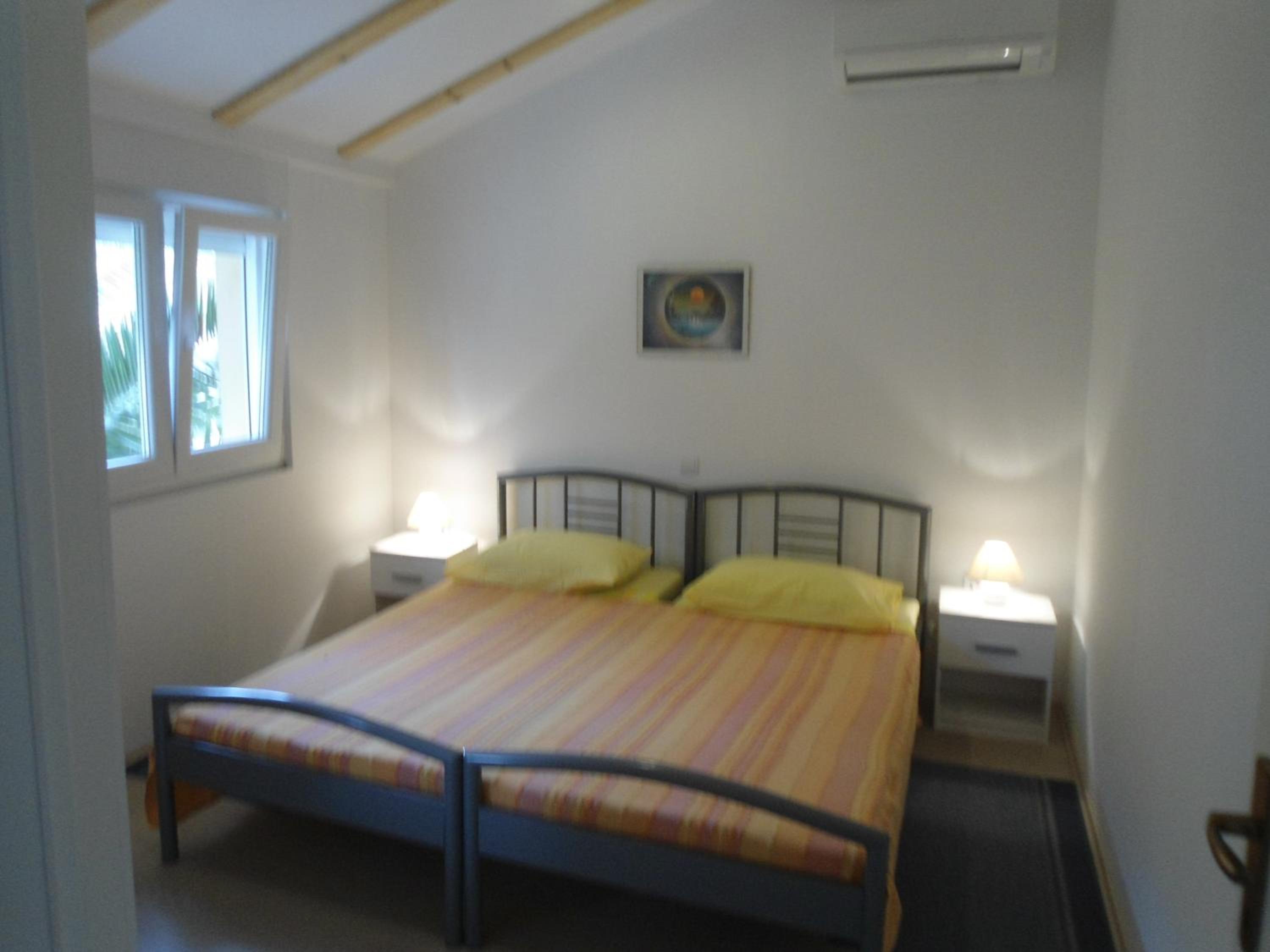 One Bedroom Apartment with Sea View