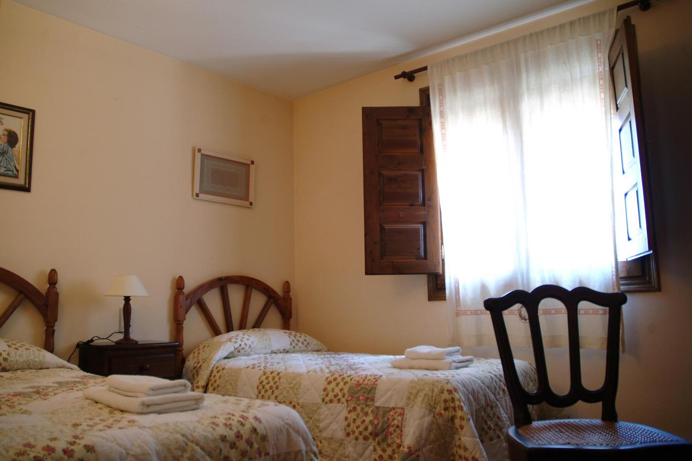 Habitación Doble Estándar o con Dos Camas Individuales.