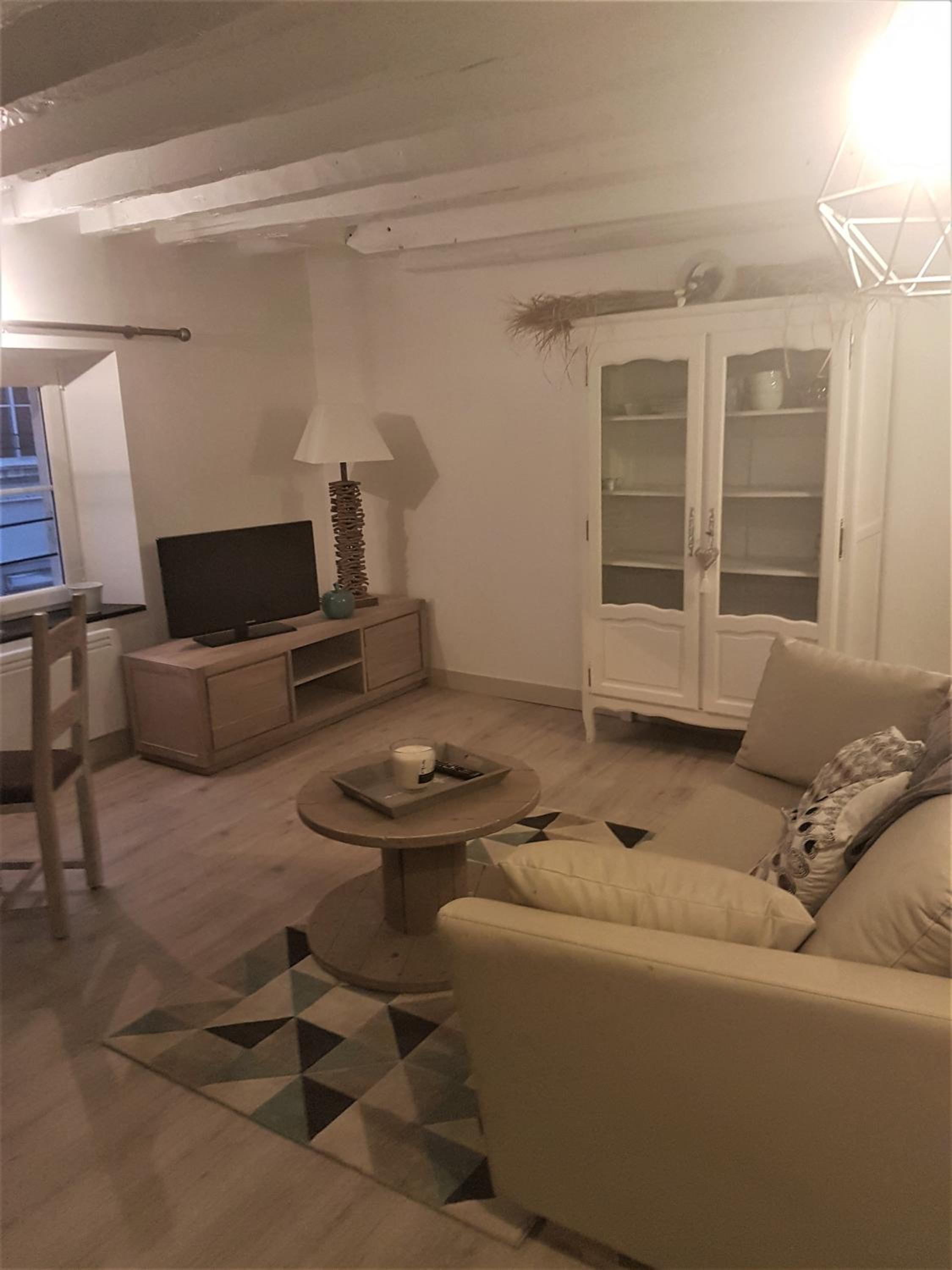 Apartment - Photo 12