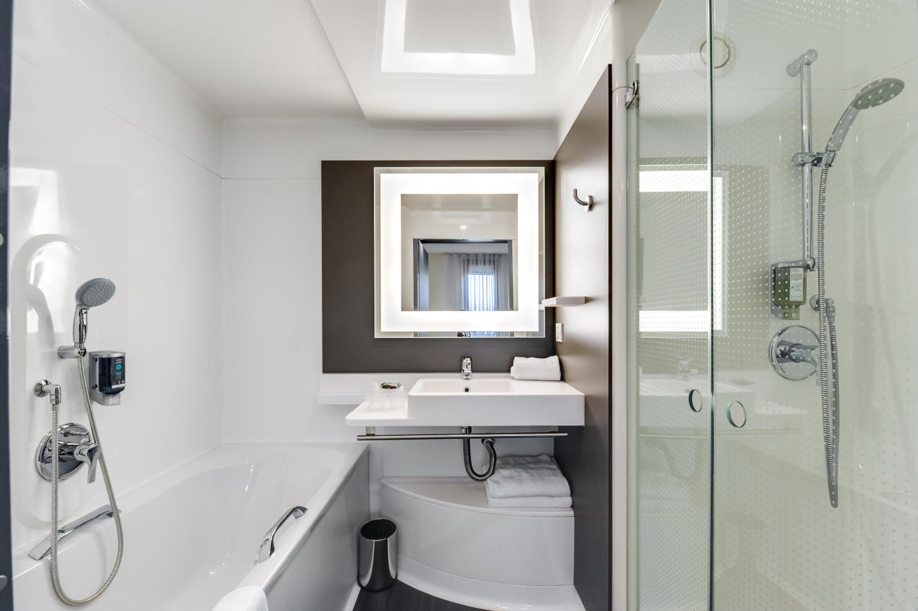 Novotel Suites Paris Montreuil Vincennes — photo 70