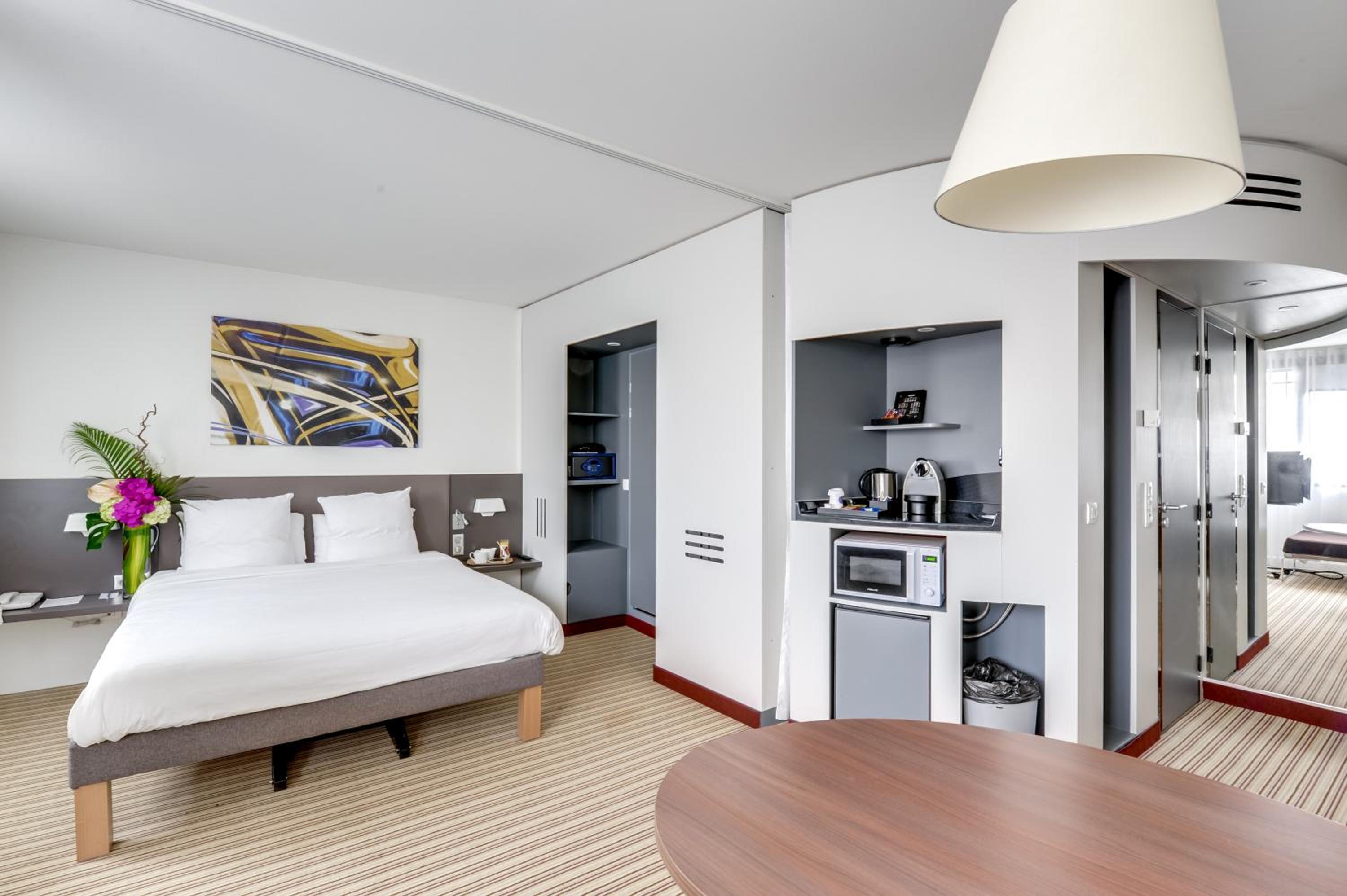 Two Adjacent Superior Suites photo 2