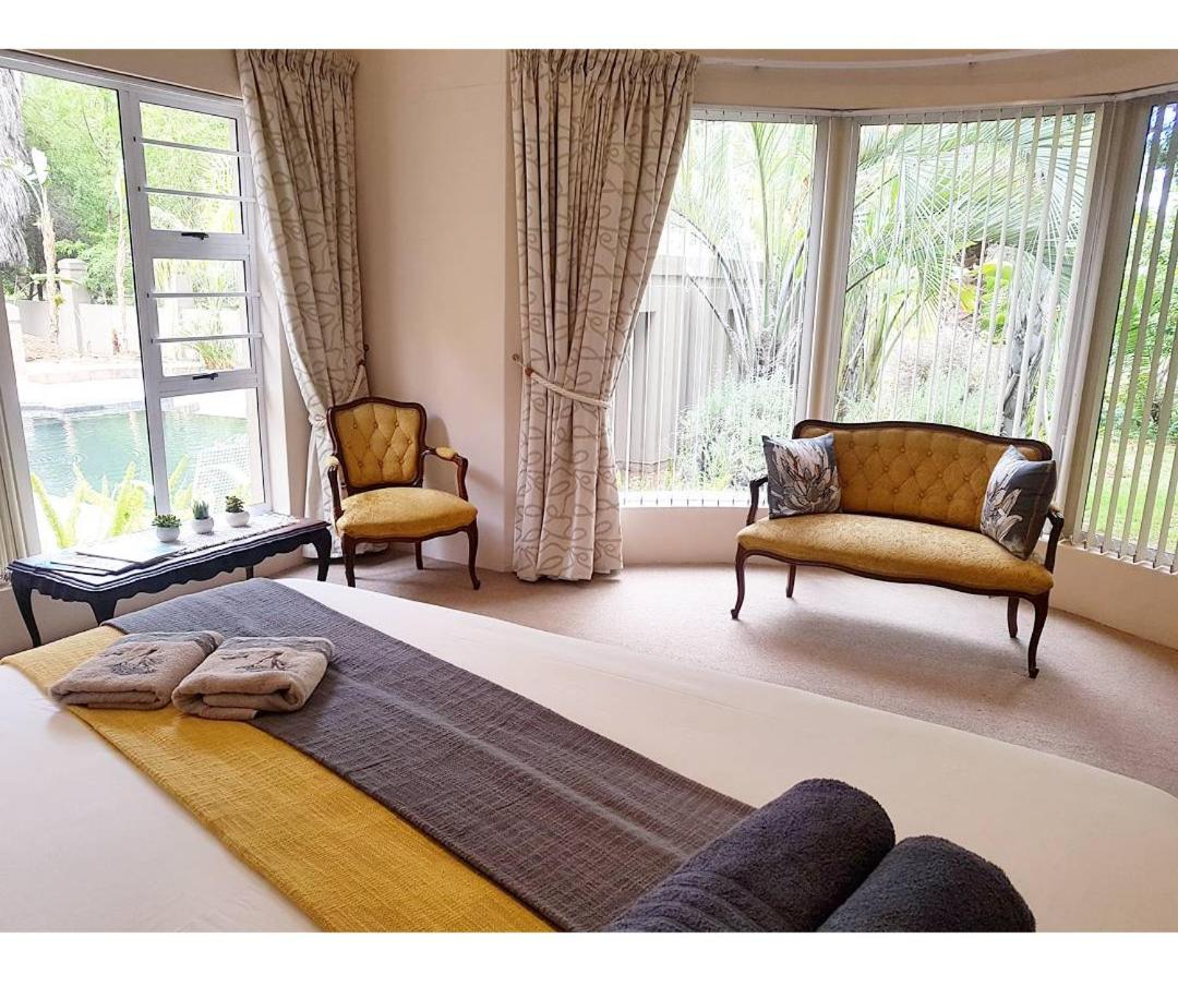 Double Room with Private Bathroom photo 1