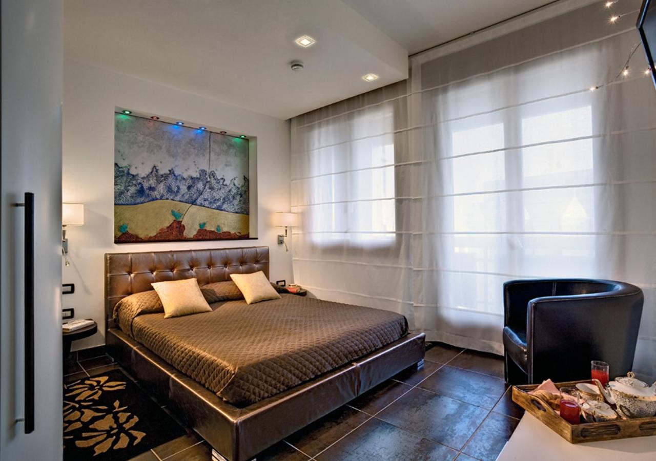 Junior Suite with Balcony photo 1