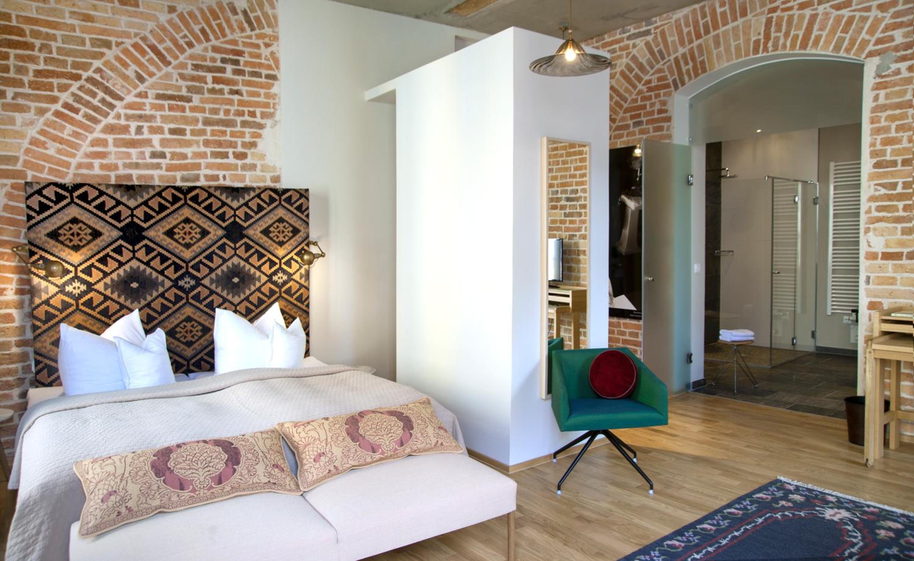 Double Room M with Old Town View - Photo 4