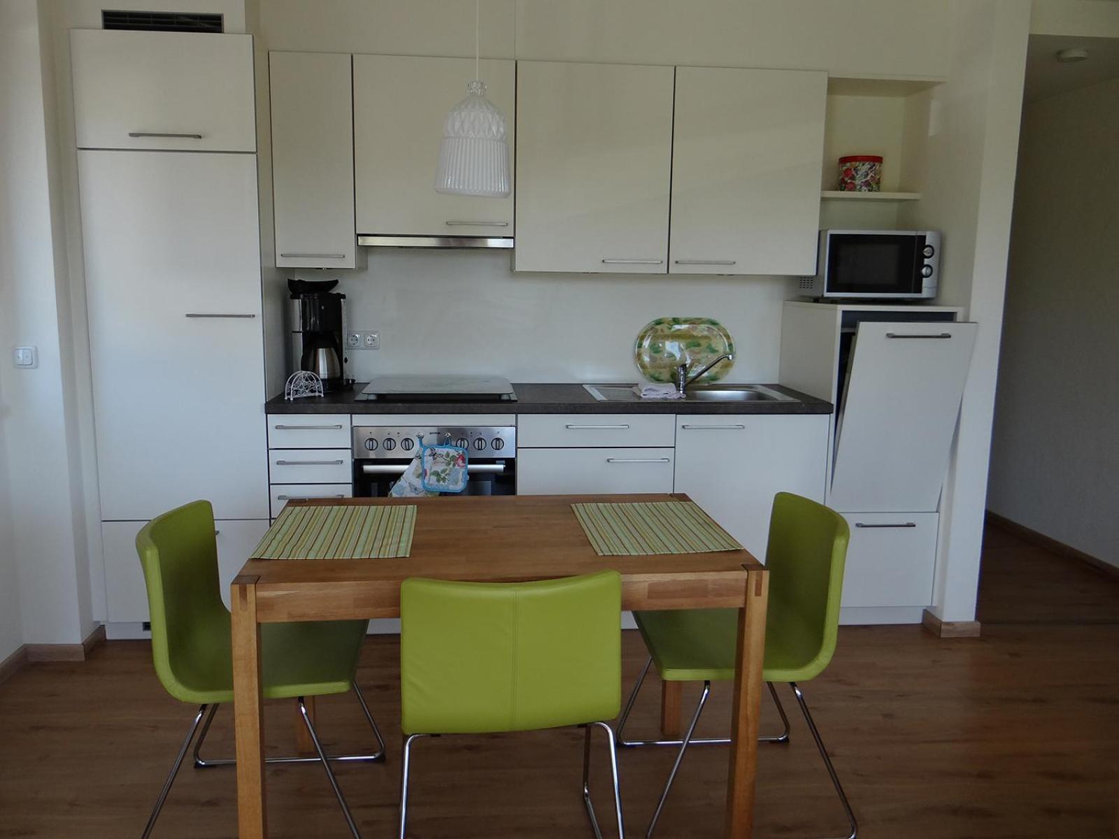 Apartment 2 photo 2