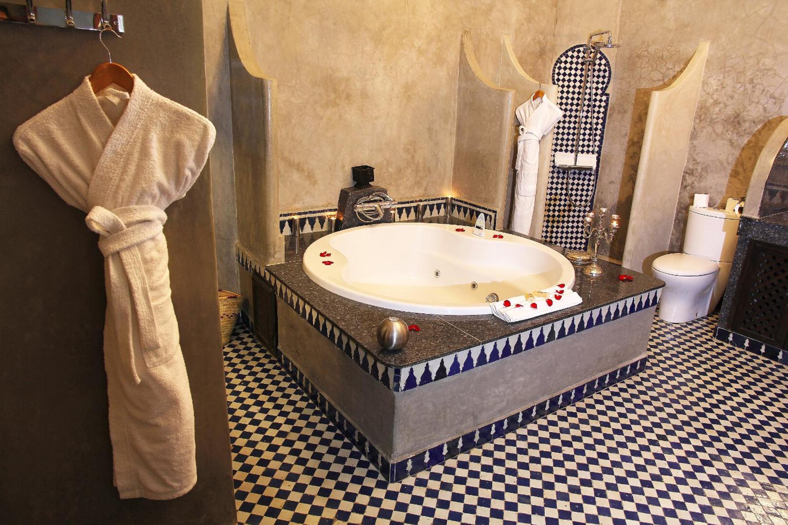 Casablanca Suite - Photo 5