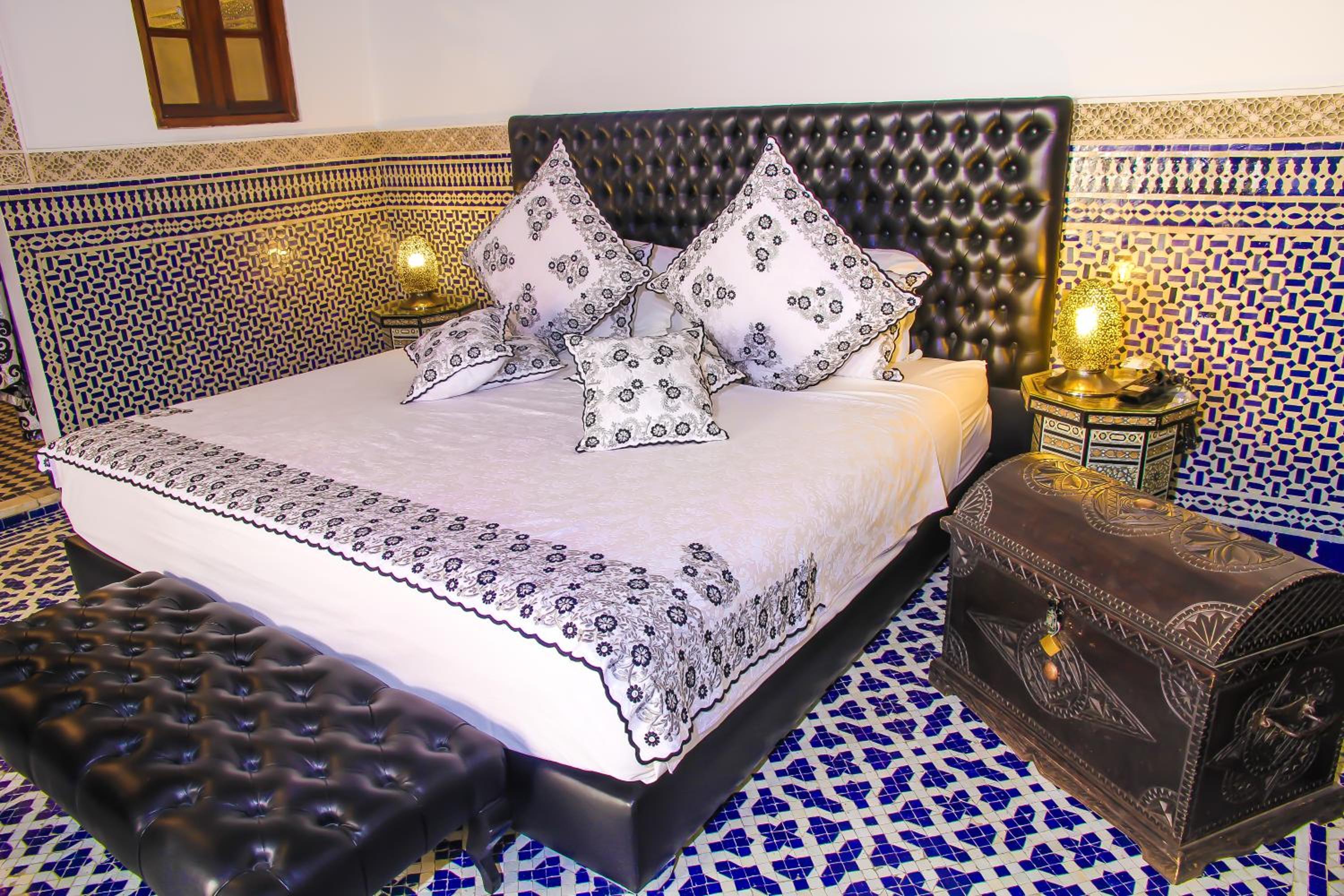 Casablanca Suite - Photo 14