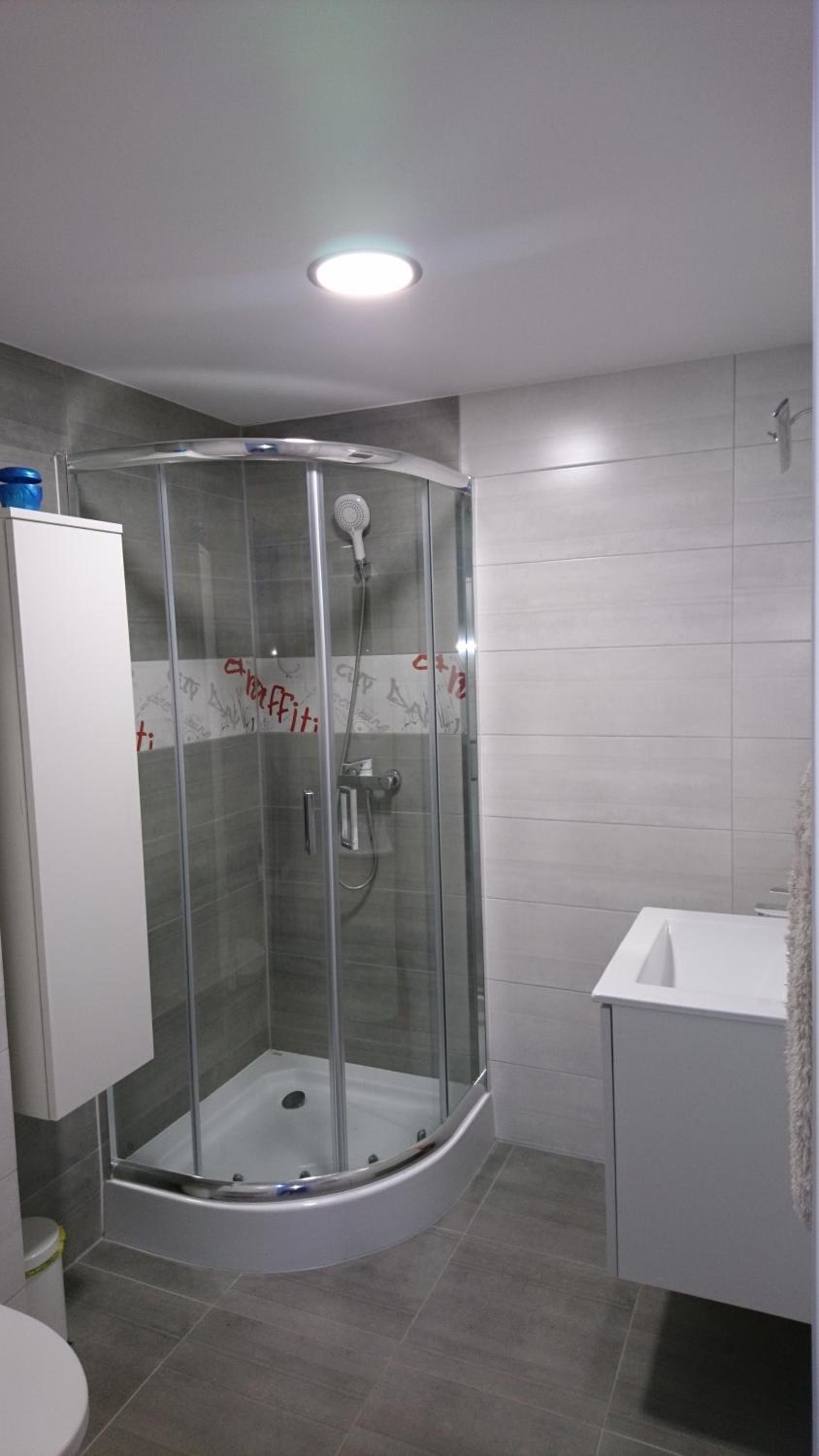 Studio Apartment - Photo 5