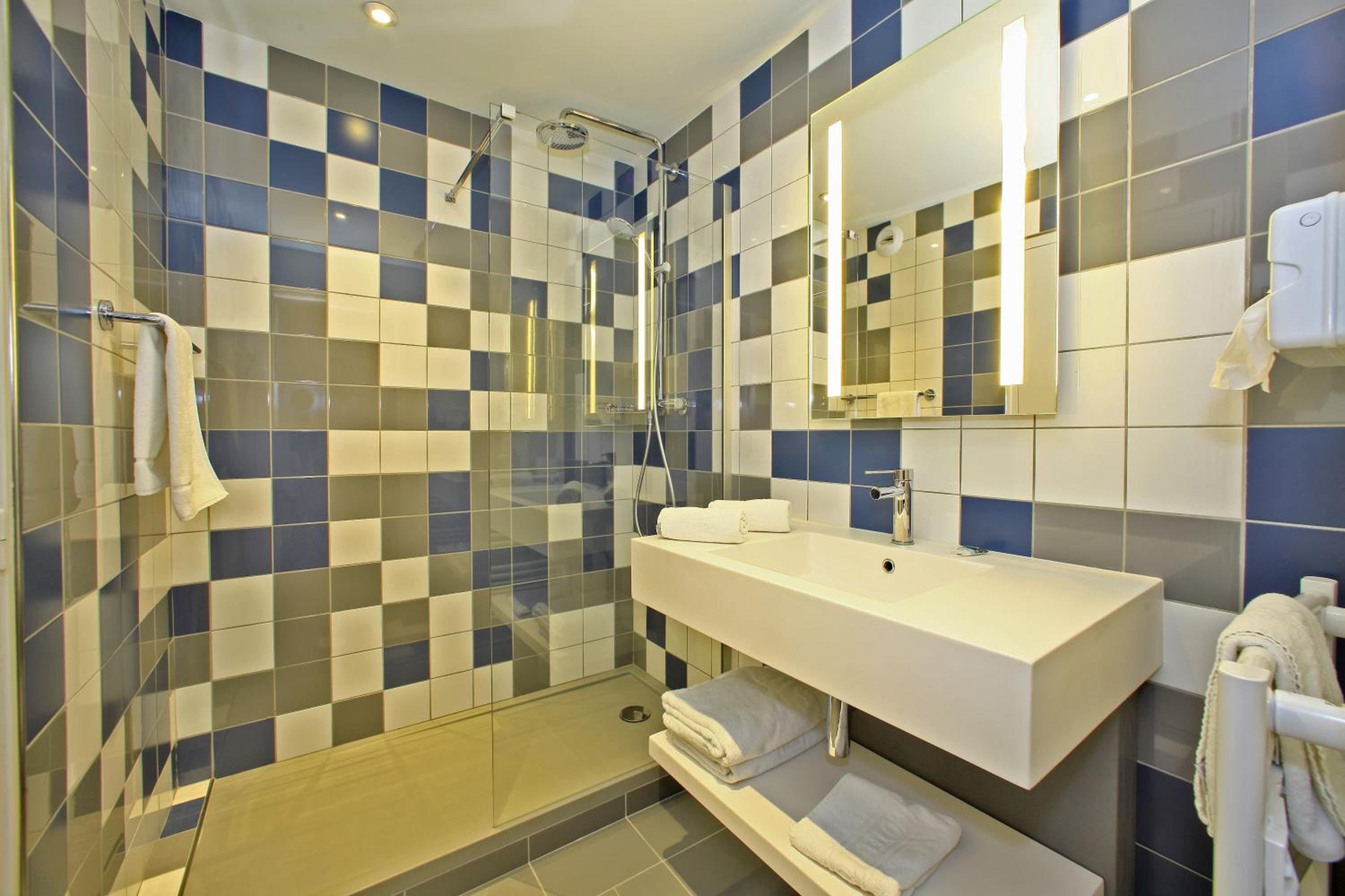 Superior Twin Room - Photo 2