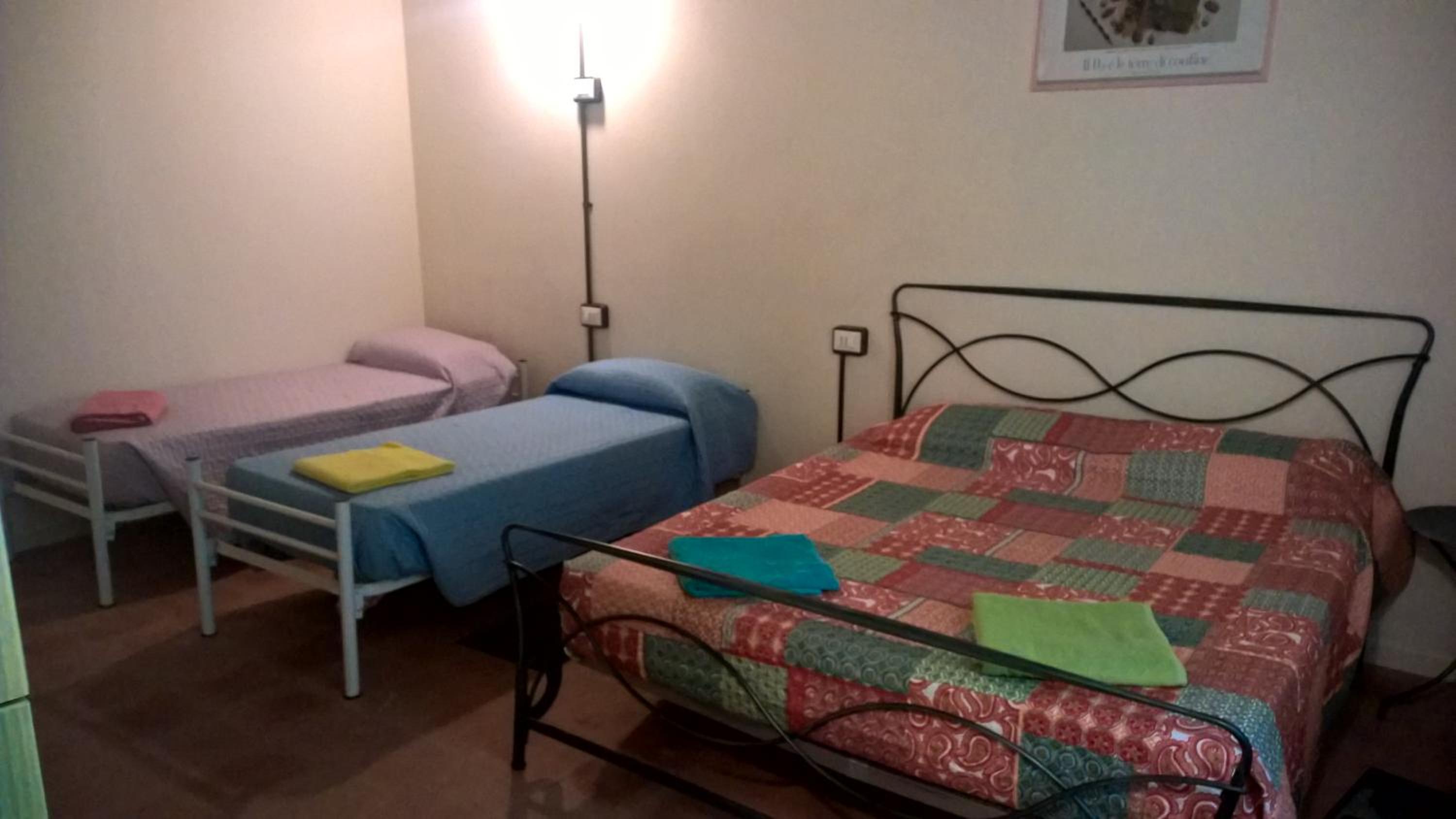 Quadruple Room with Private External Bathroom photo 2