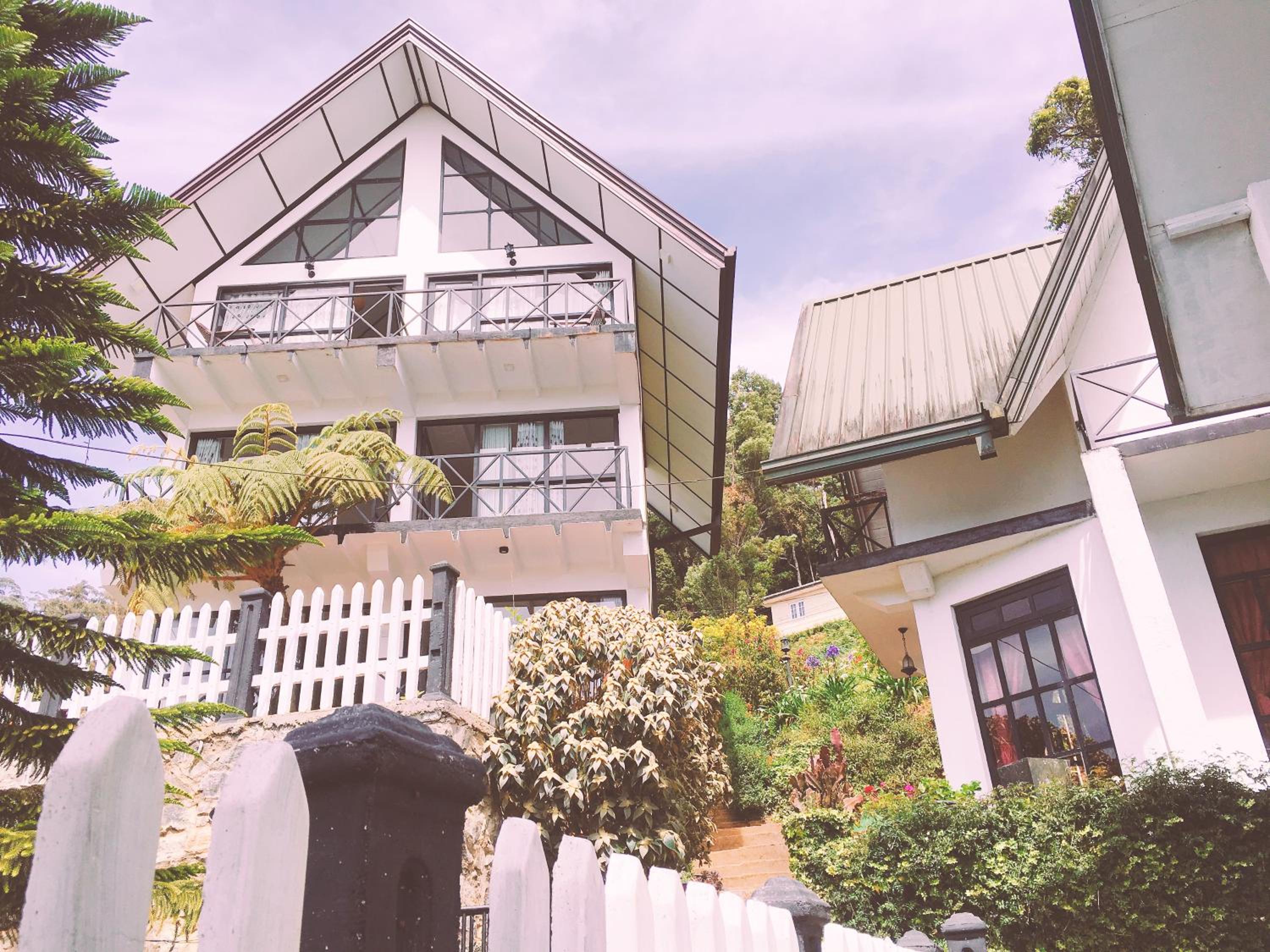 Superior Double Room with Balcony and Mountain View photo 3