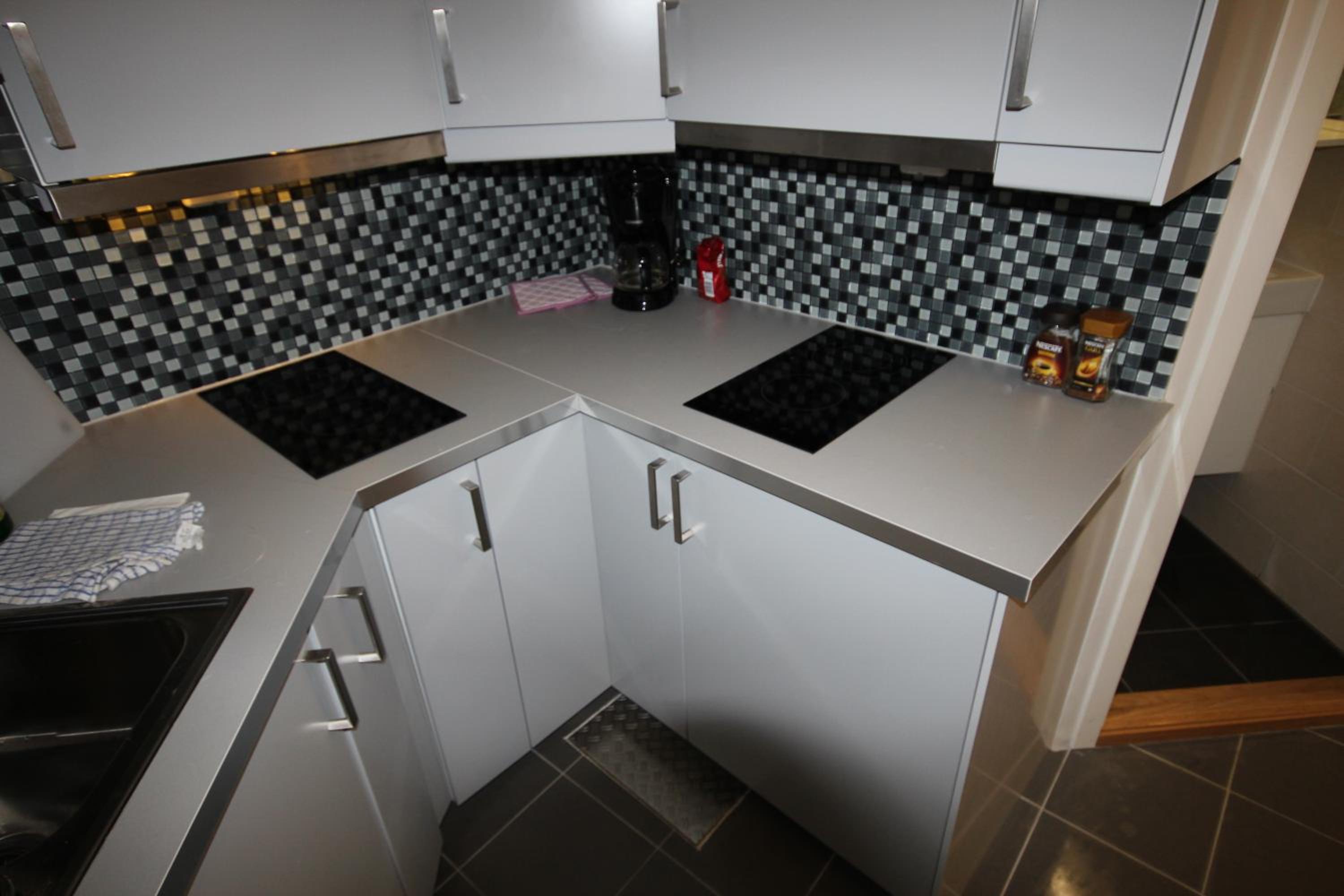Single Room with Shared Shower and Toilet photo 2