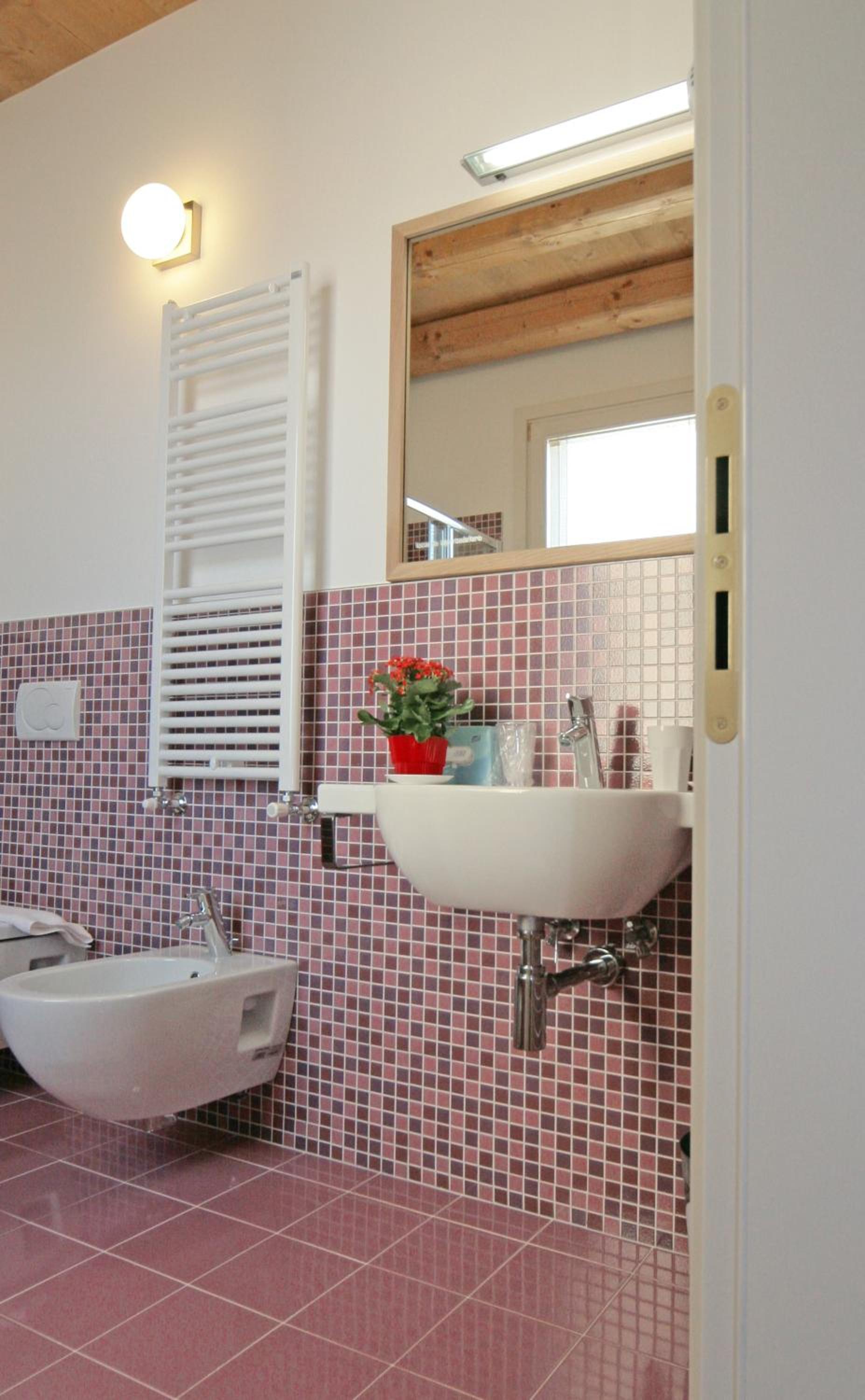 Double or Twin Room - Photo 6
