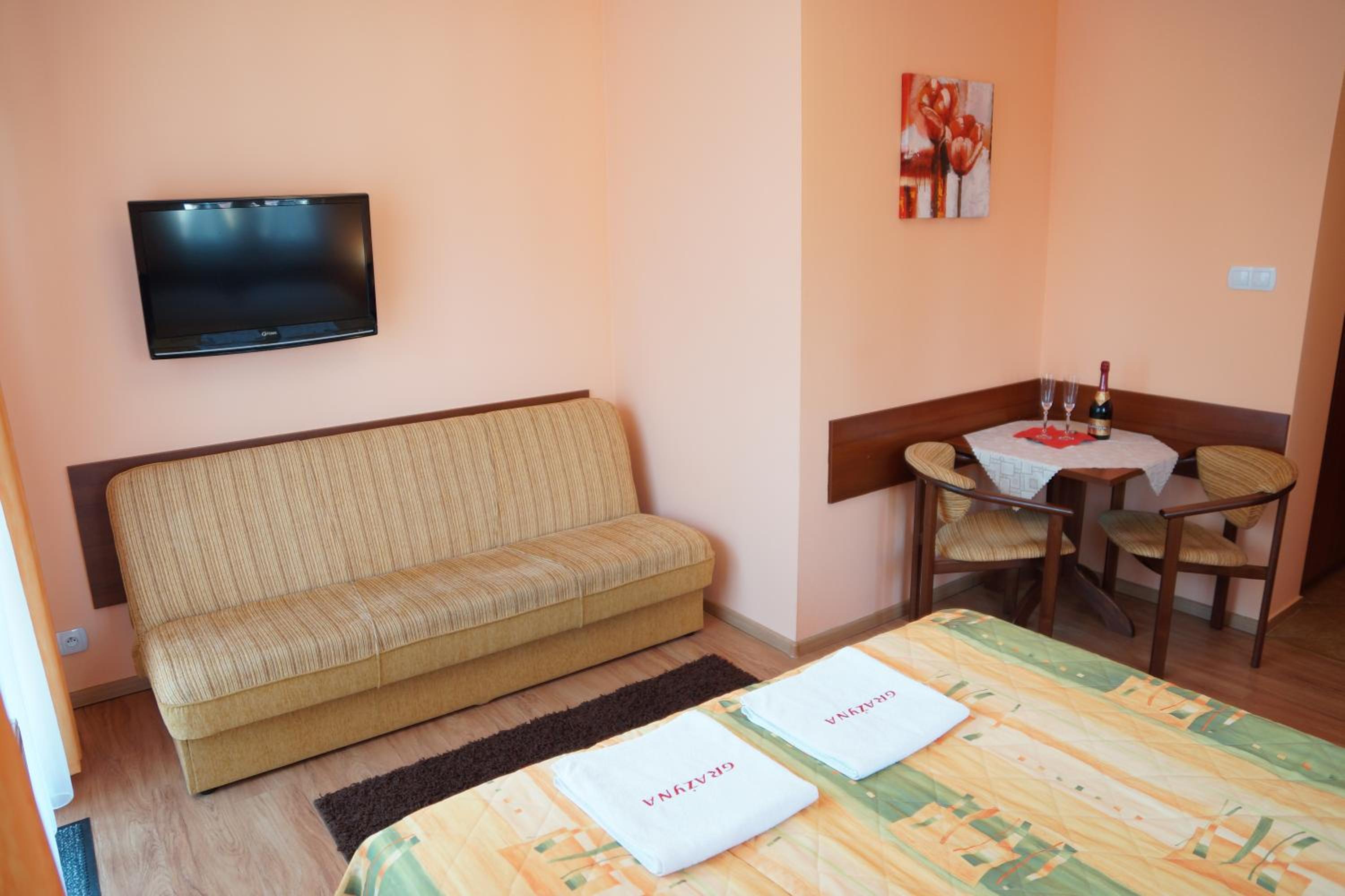 Triple Room with Balcony photo 1