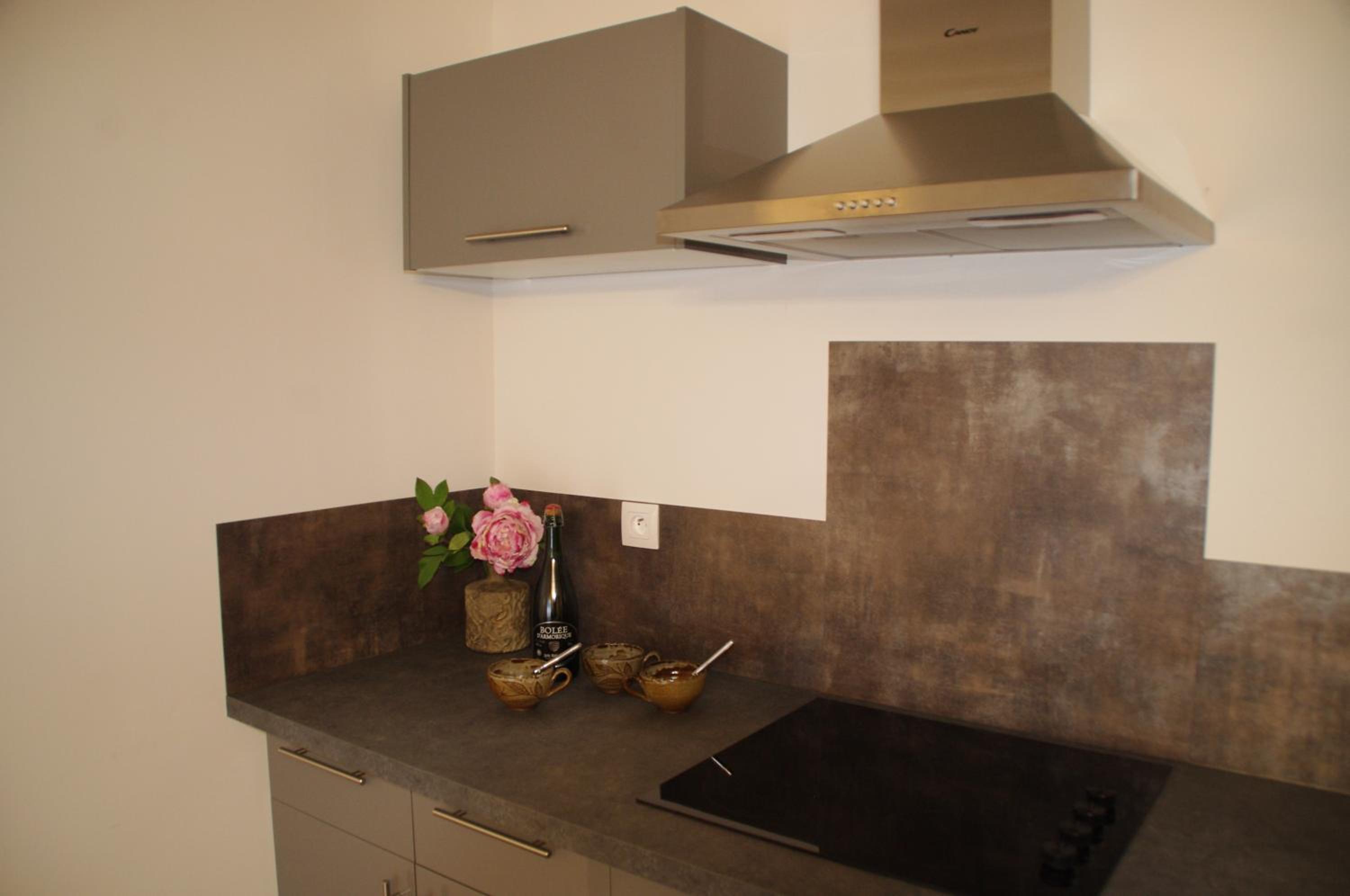 Apartment photo 2