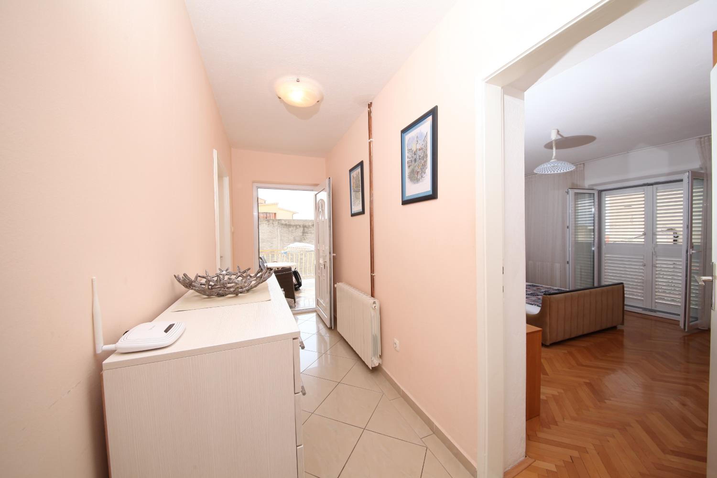 Appartamento con 2 Camere da Letto