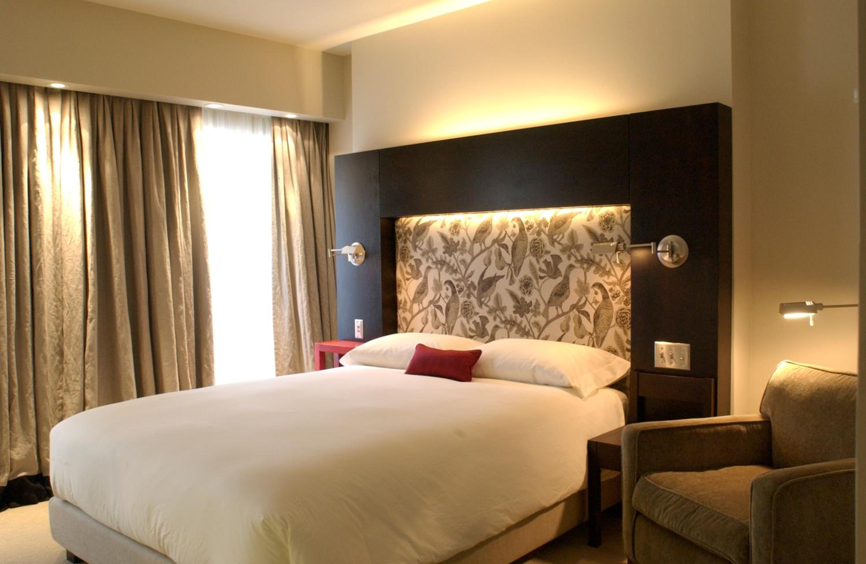 Comfort Queen Room - Photo 4