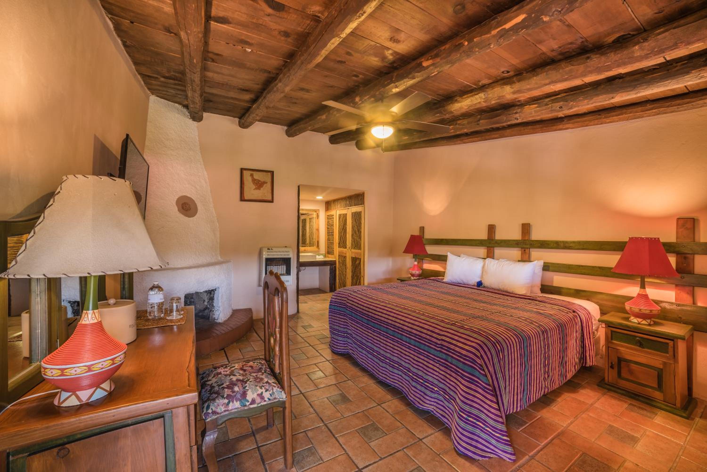 Double Room with Two Double Beds - Photo 1