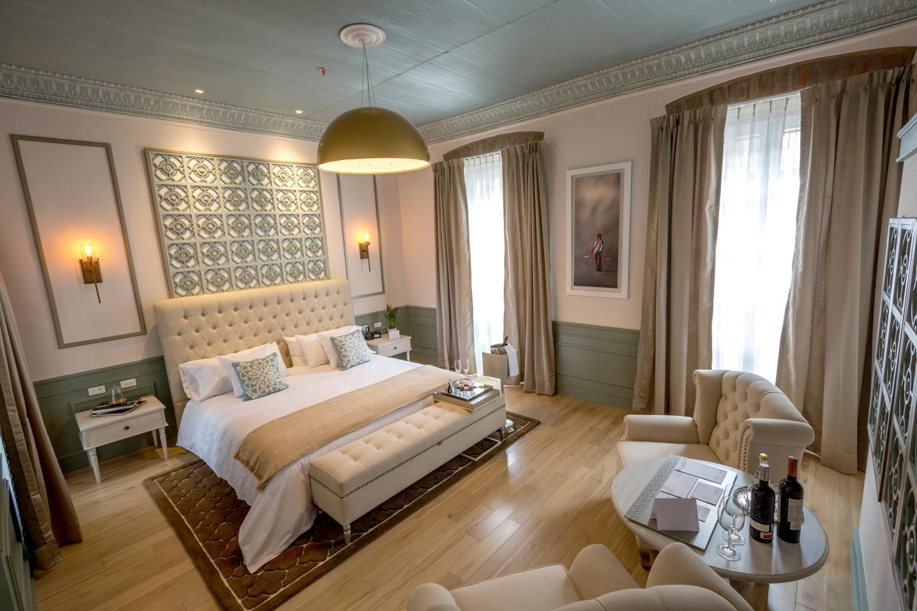 Suite photo 1