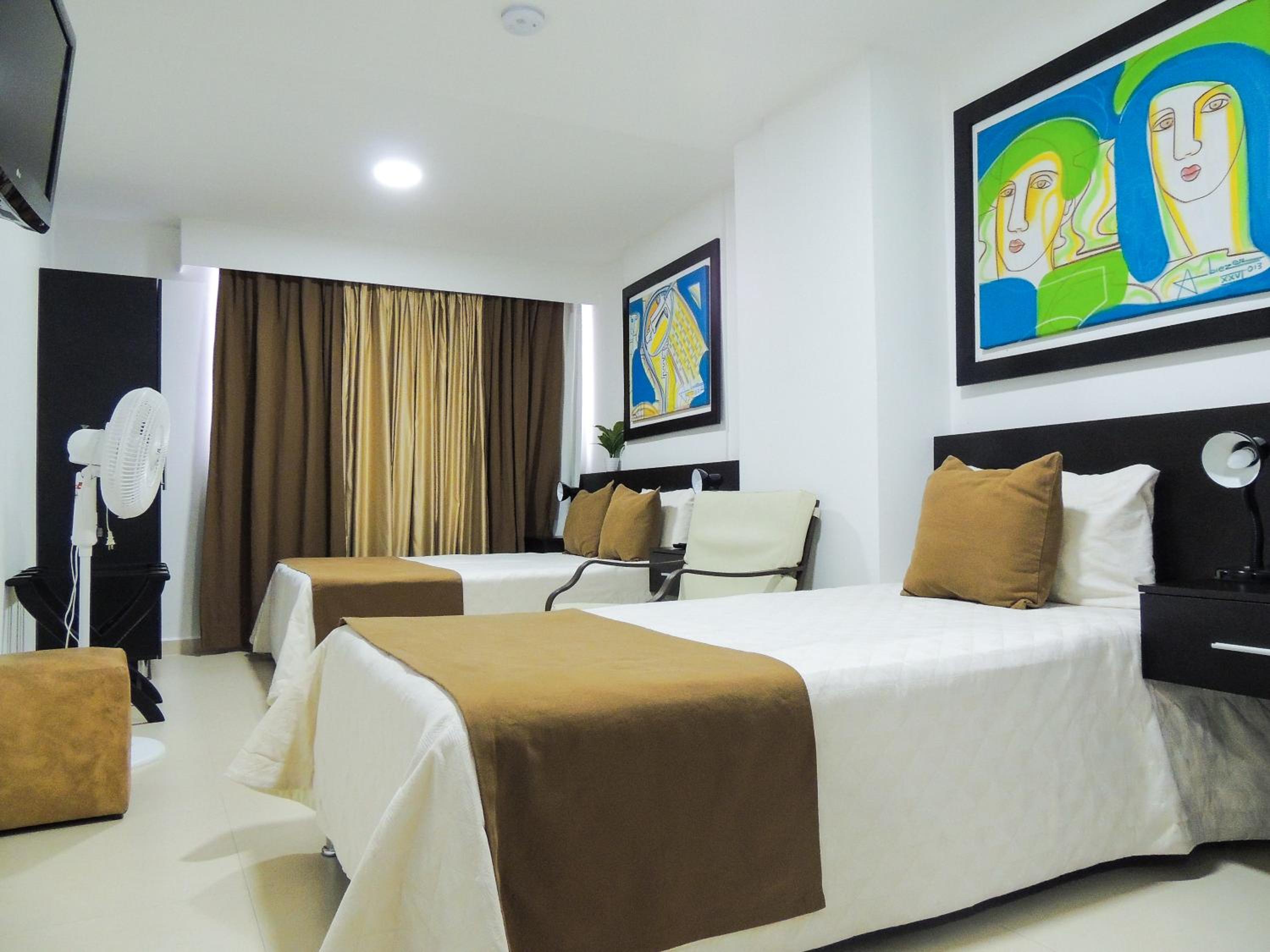Superior Triple Room photo 3