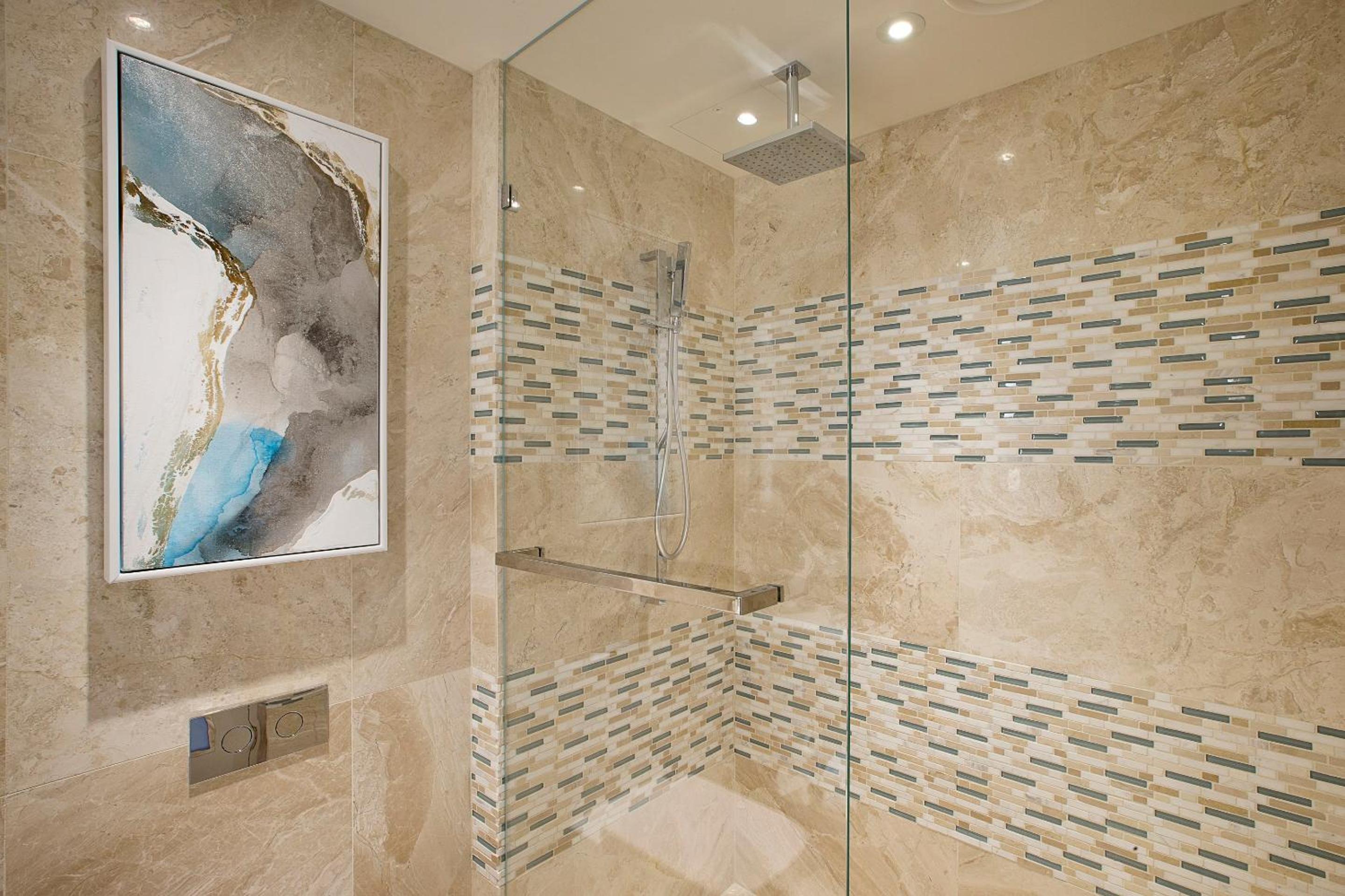 Executive Deluxe King Room - Photo 2
