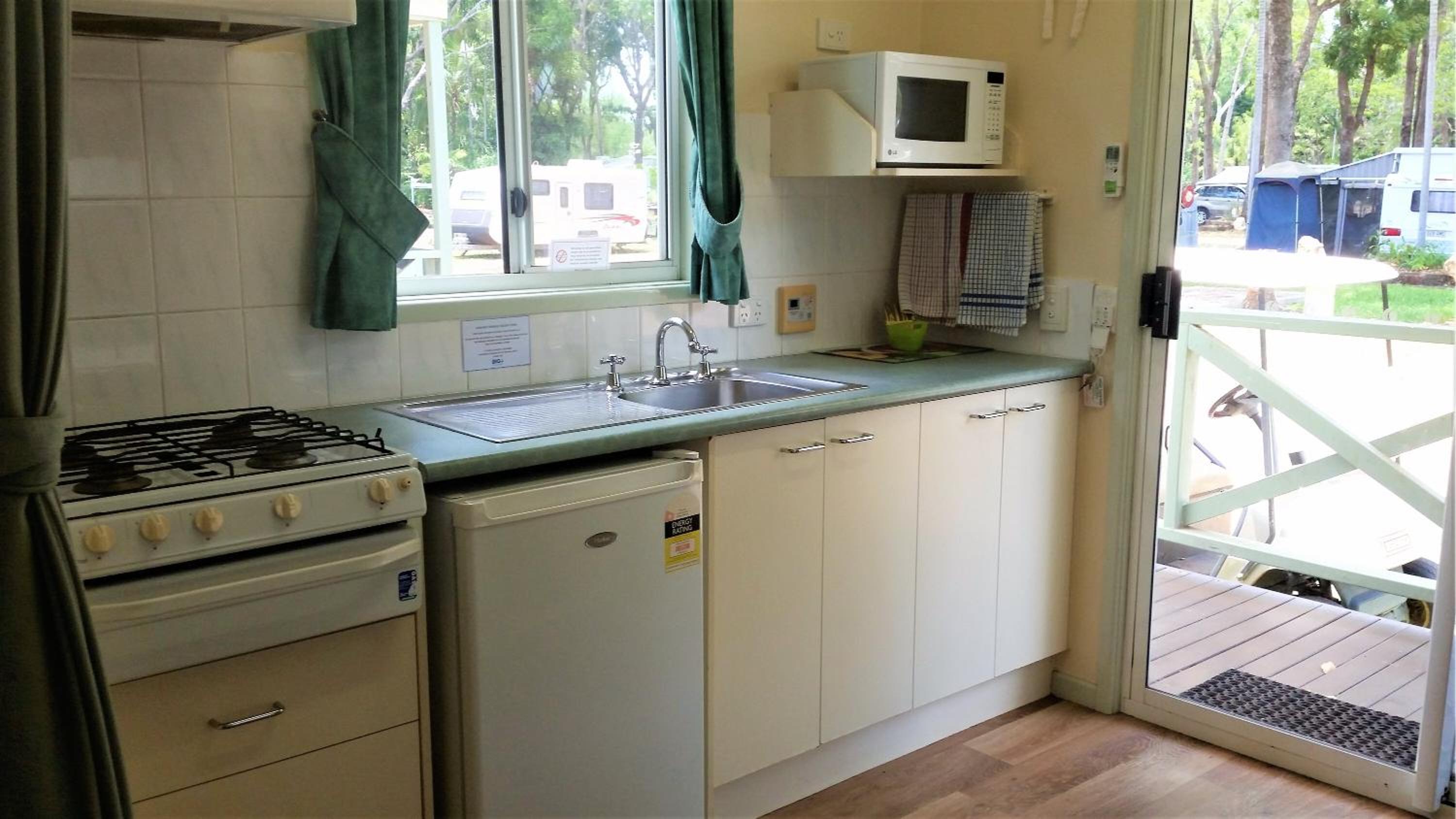Economy Cabin - Pet Friendly photo 1