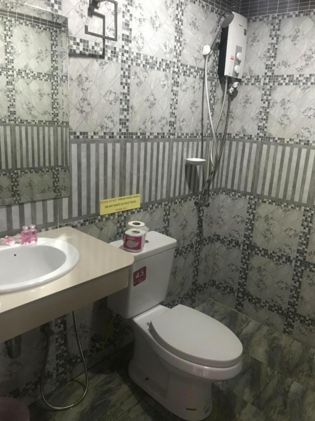 Standard Triple Room photo 2
